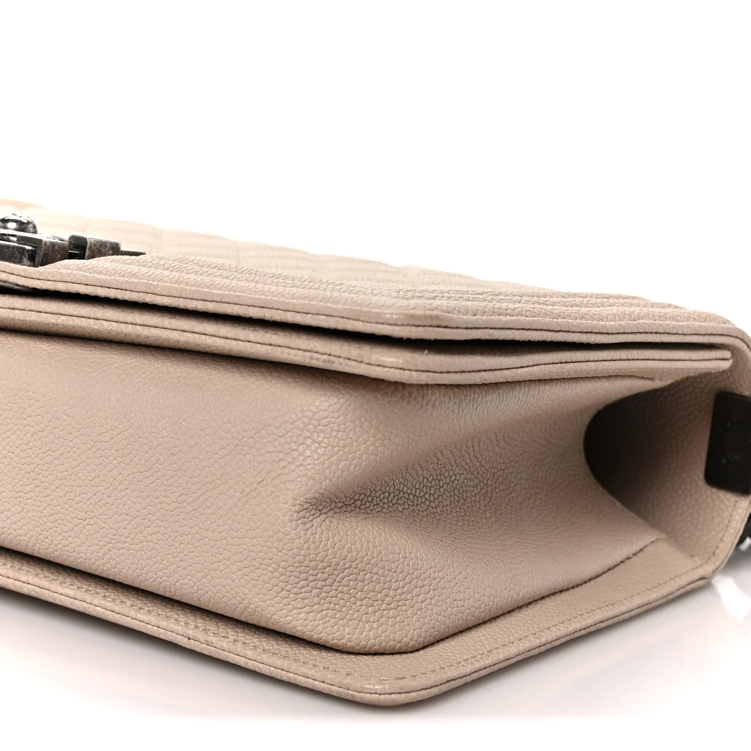 Caviar Quilted Medium Boy Flap Beige - Image 10