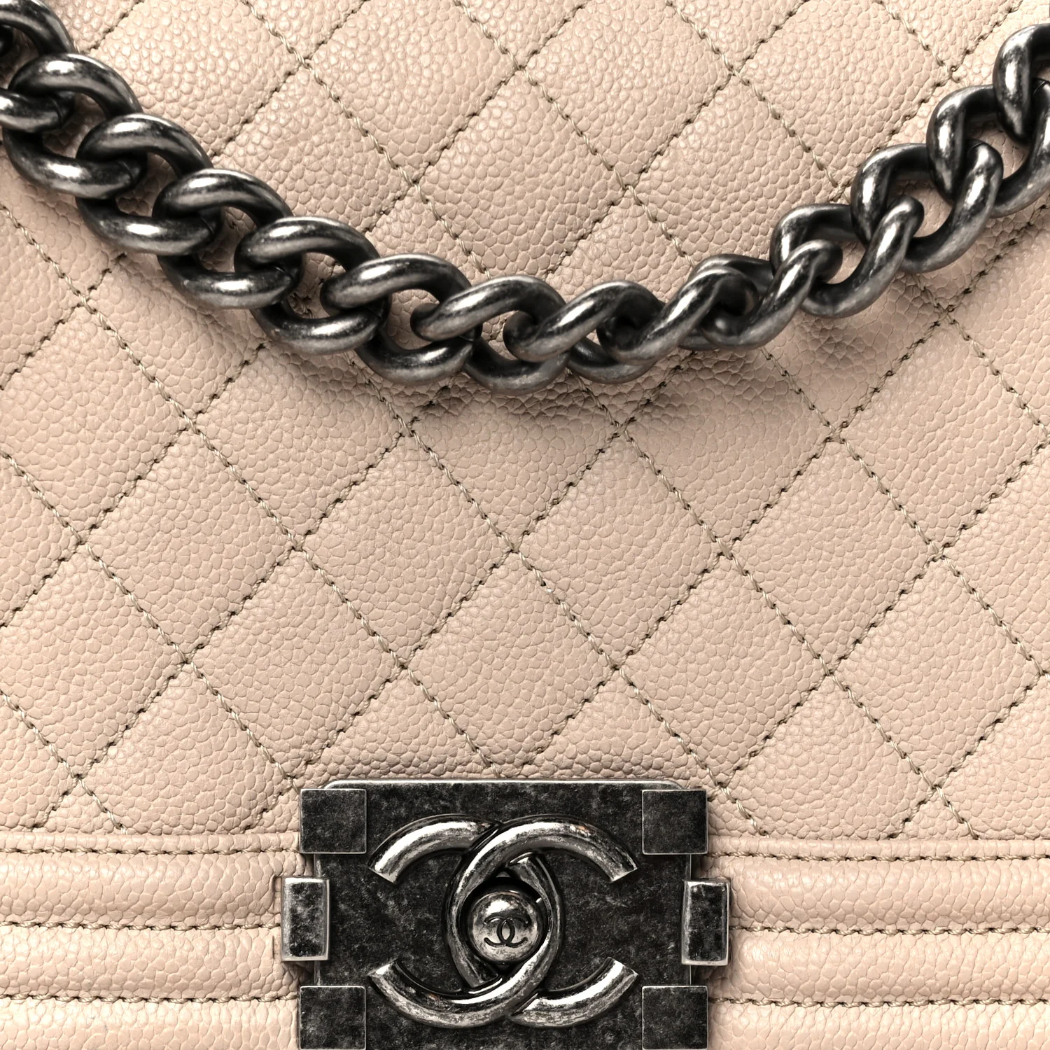 Caviar Quilted Medium Boy Flap Beige - Image 8