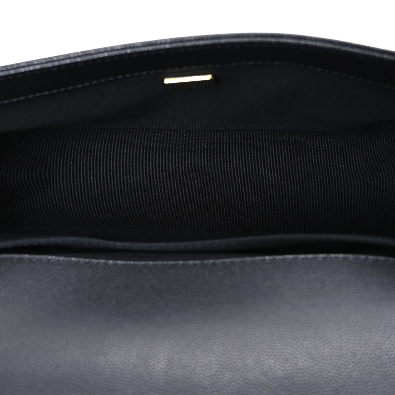Caviar Quilted Medium Boy Flap Black - Image 5