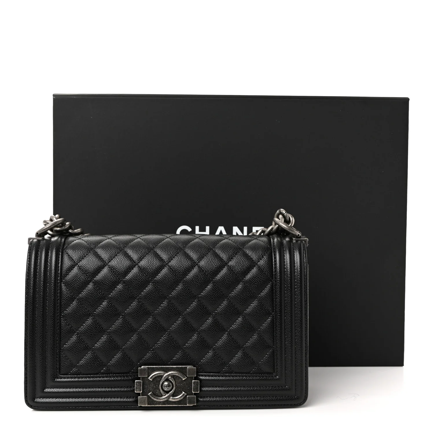 Caviar Quilted Medium Boy Flap Black - Image 11