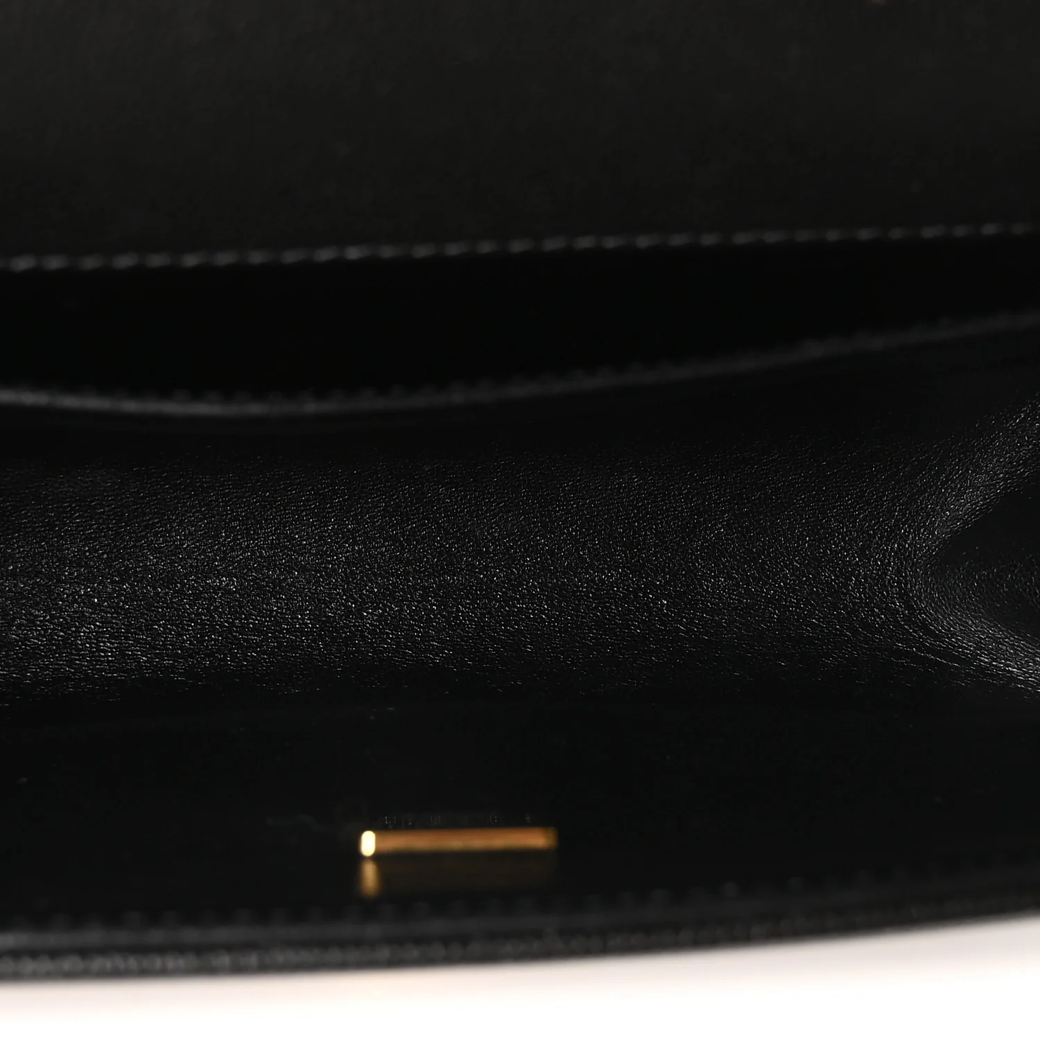 Caviar Quilted Medium Boy Flap Black - Image 5