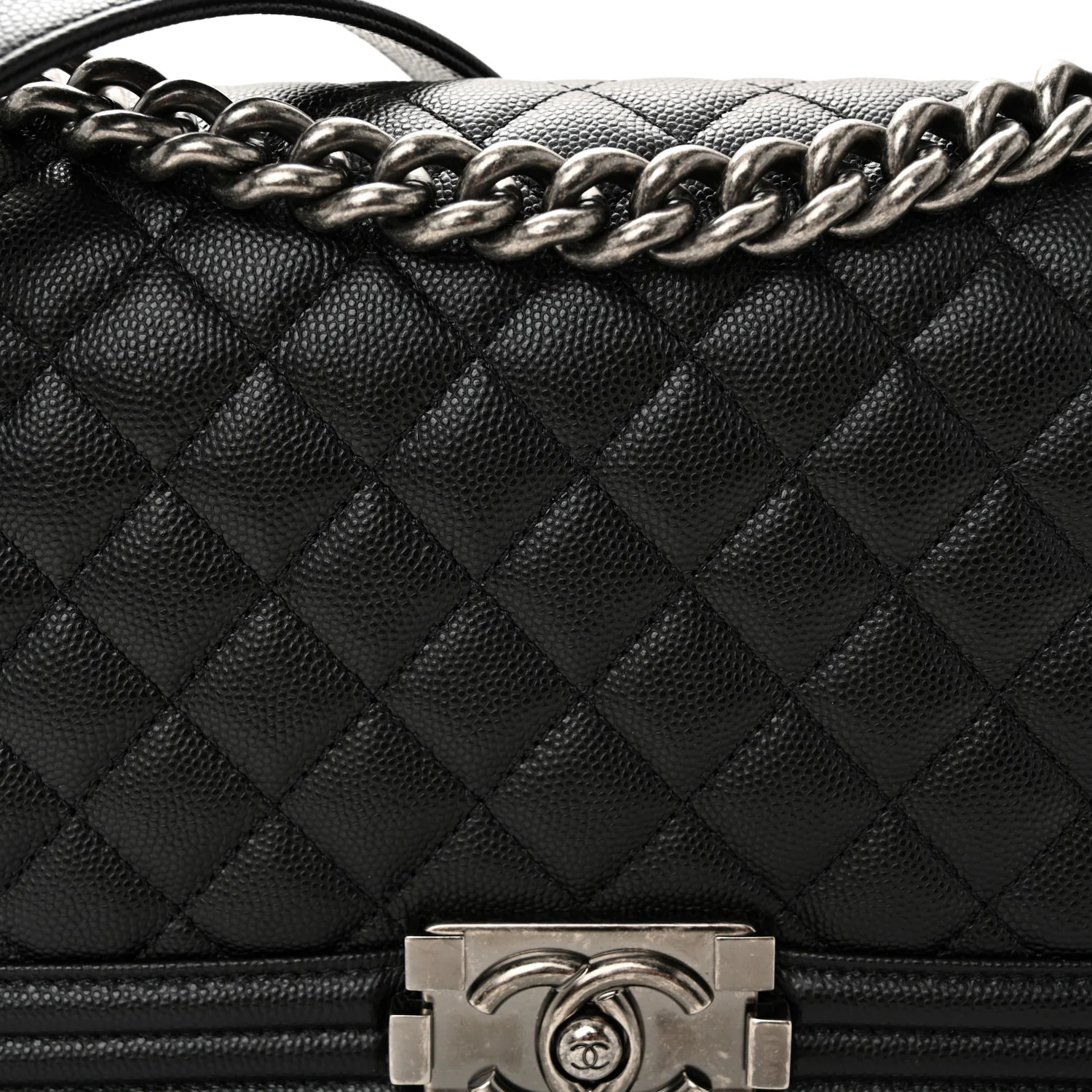 Caviar Quilted Medium Boy Flap Black - Image 8