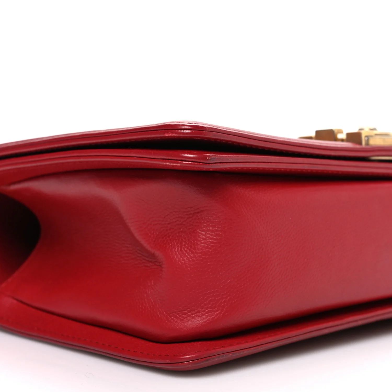 Caviar Quilted Medium Boy Flap Red - Image 9