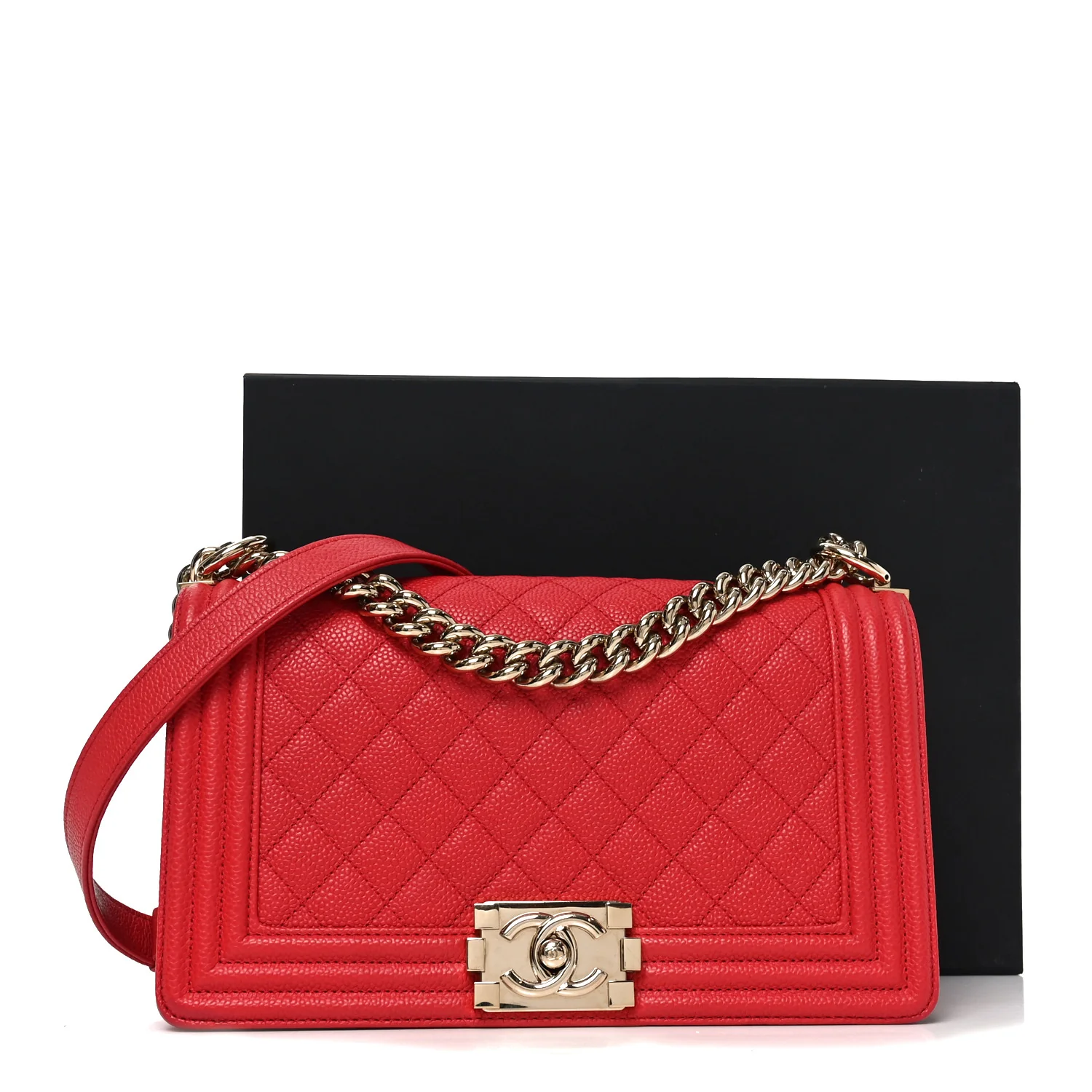 Caviar Quilted Medium Boy Flap Red - Image 11