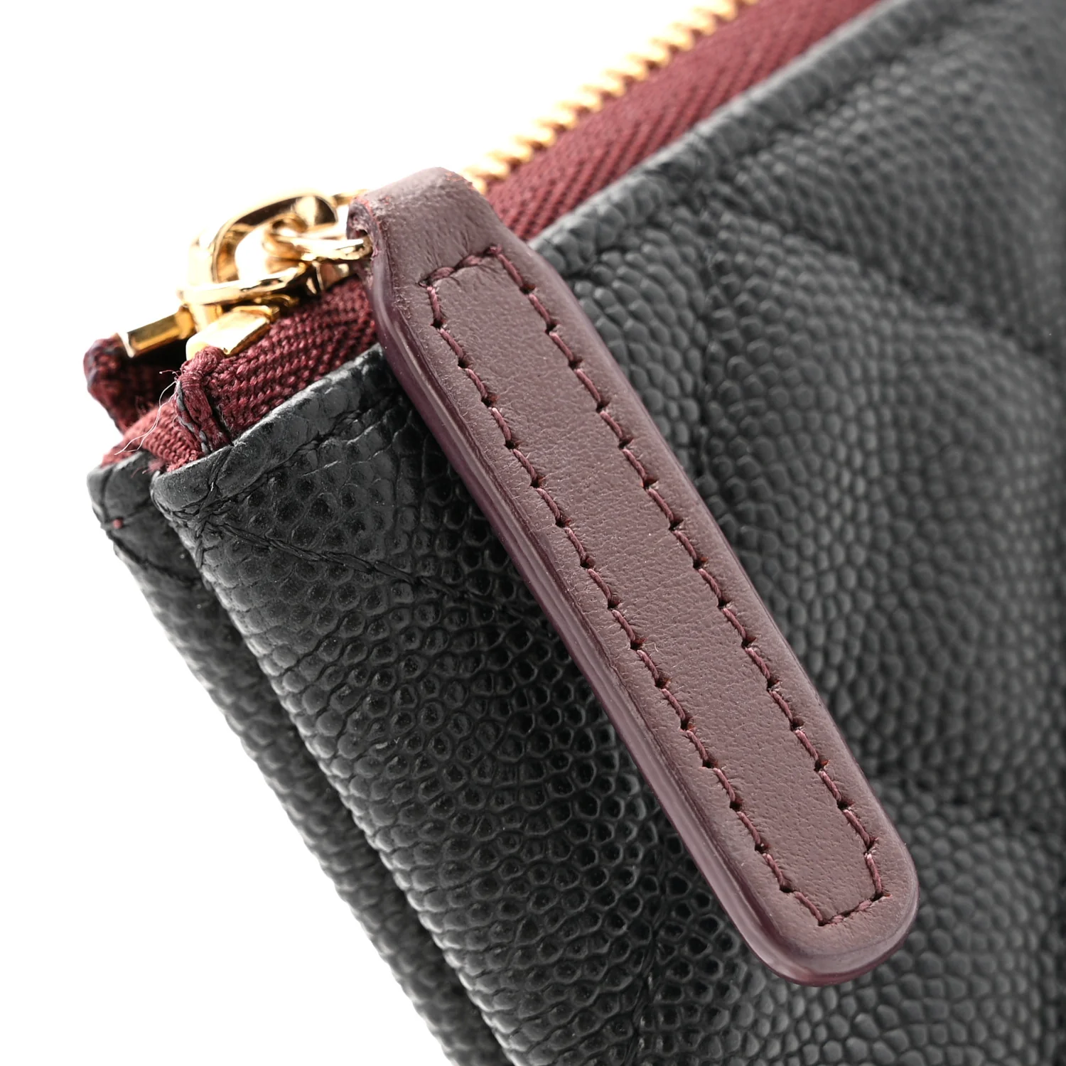 Caviar Quilted Medium Cosmetic Case Black - Image 15