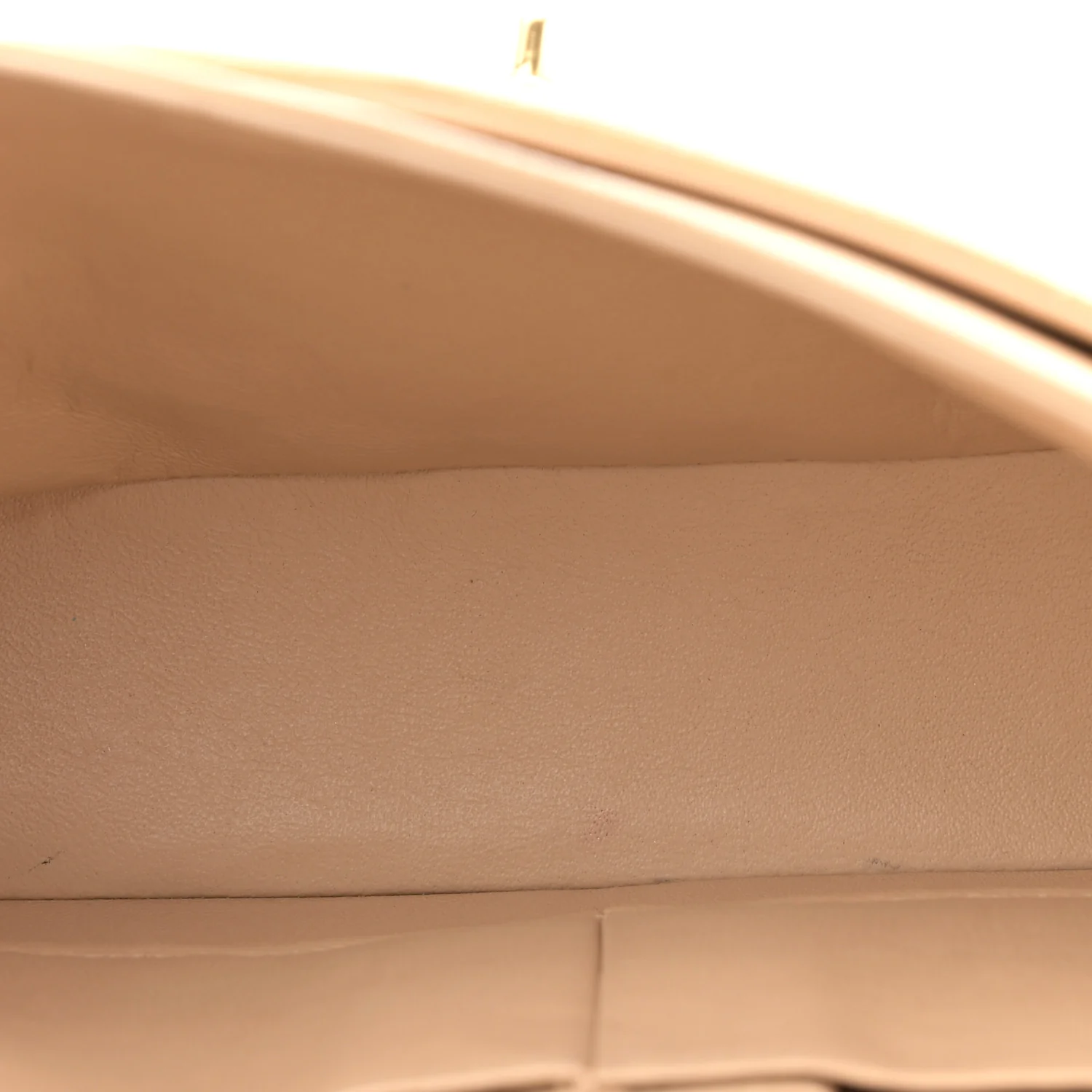 Caviar Quilted Medium Double Flap Beige - Image 5