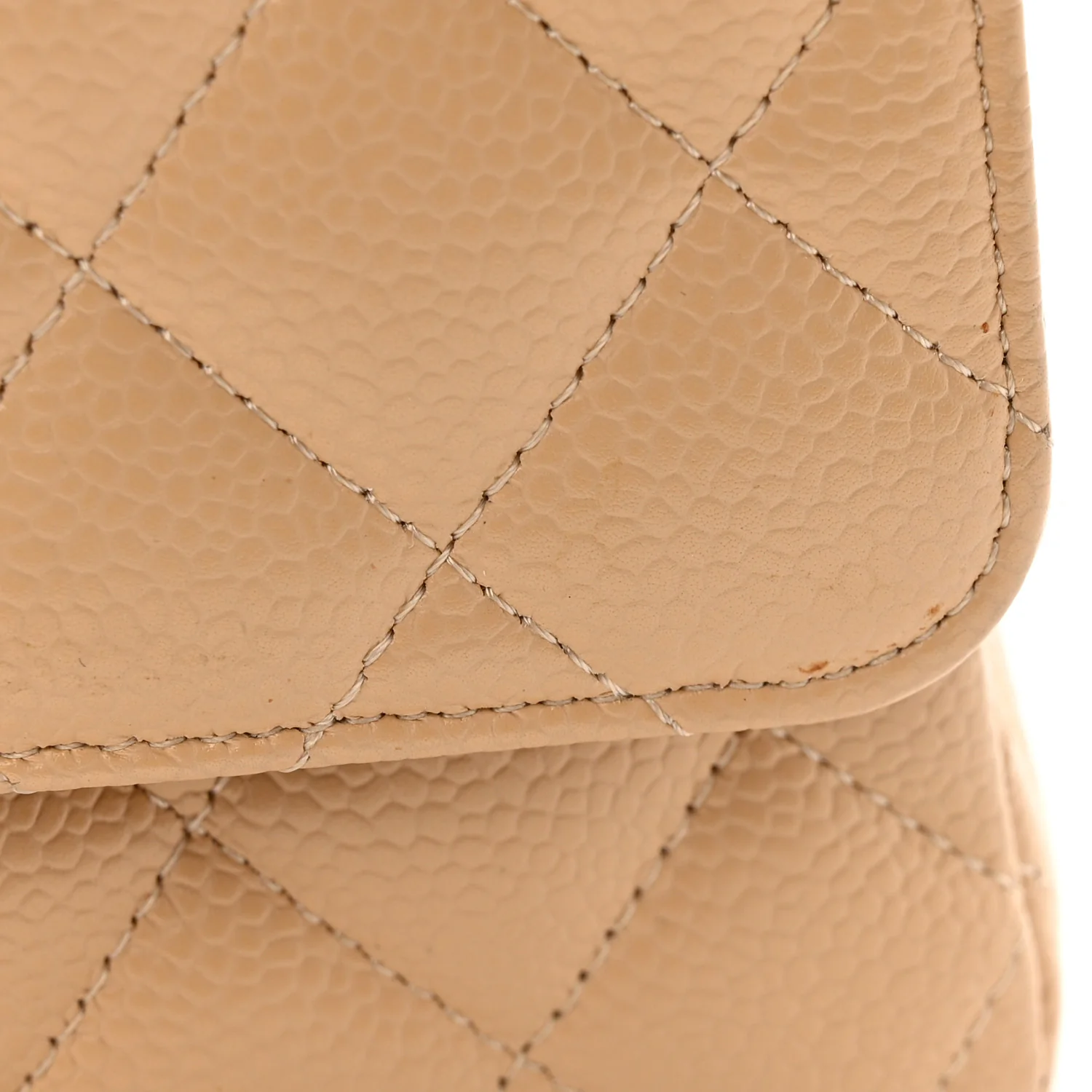Caviar Quilted Medium Double Flap Beige Clair - Image 12