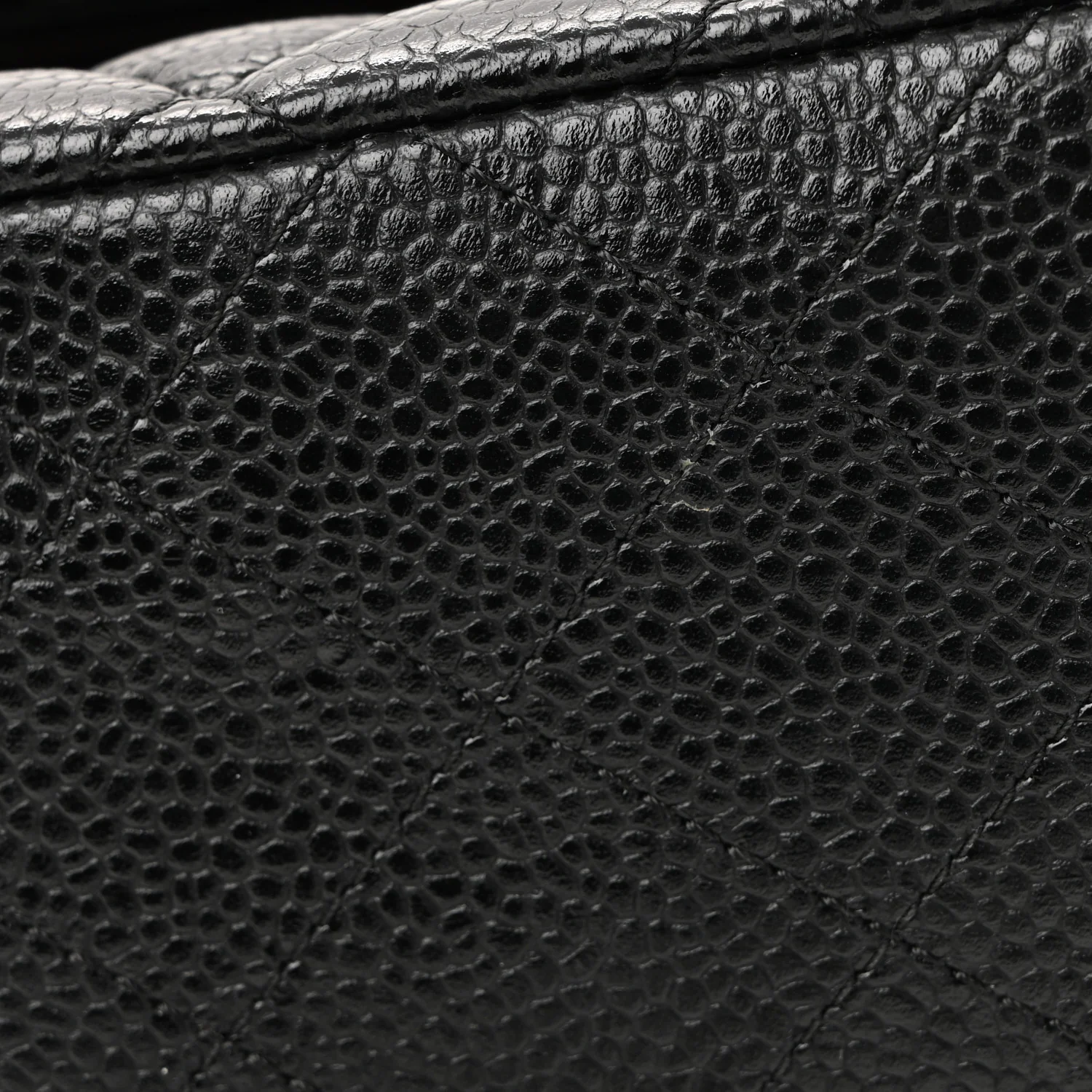 Caviar Quilted Medium Double Flap Black - Image 39