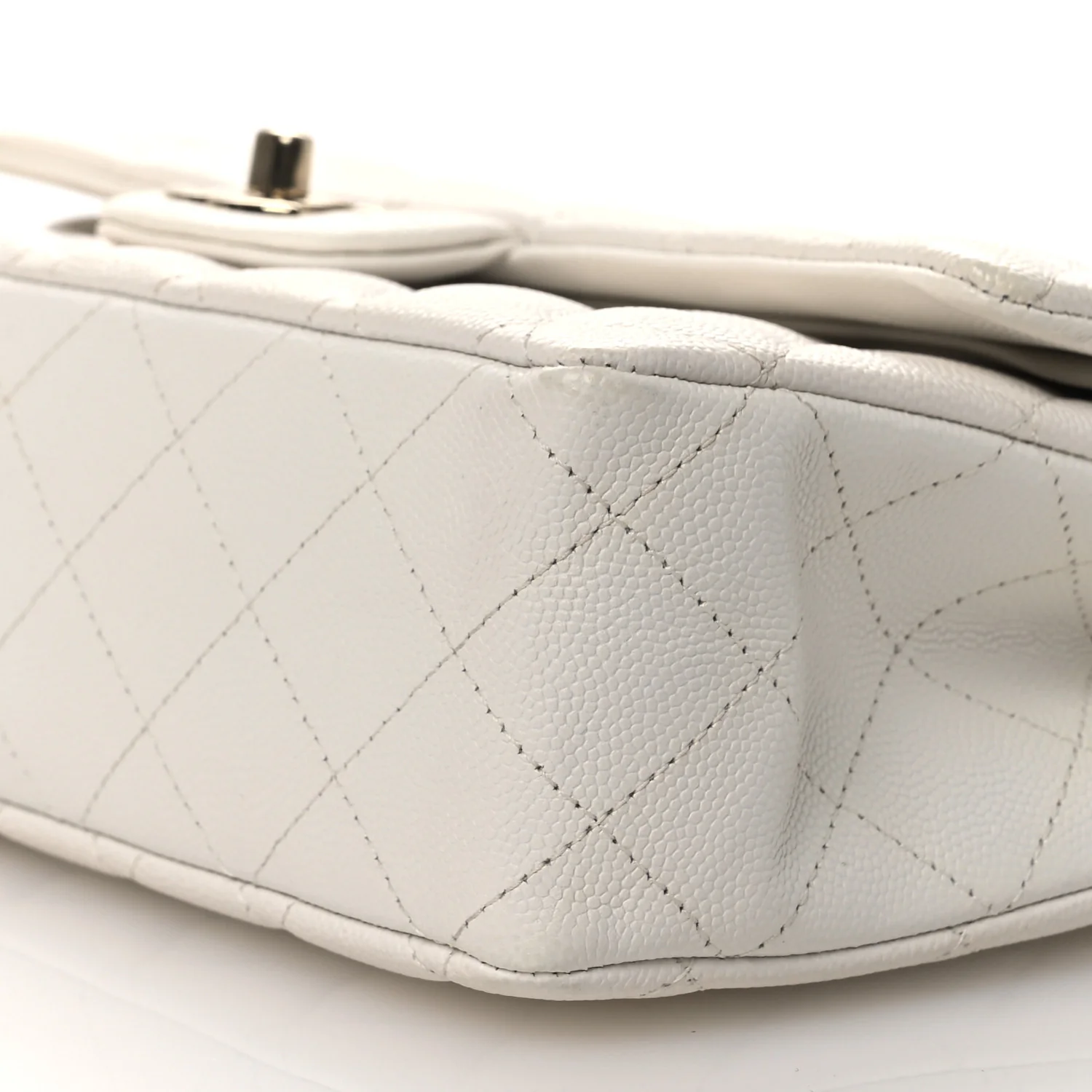 Caviar Quilted Medium Double Flap White - Image 10
