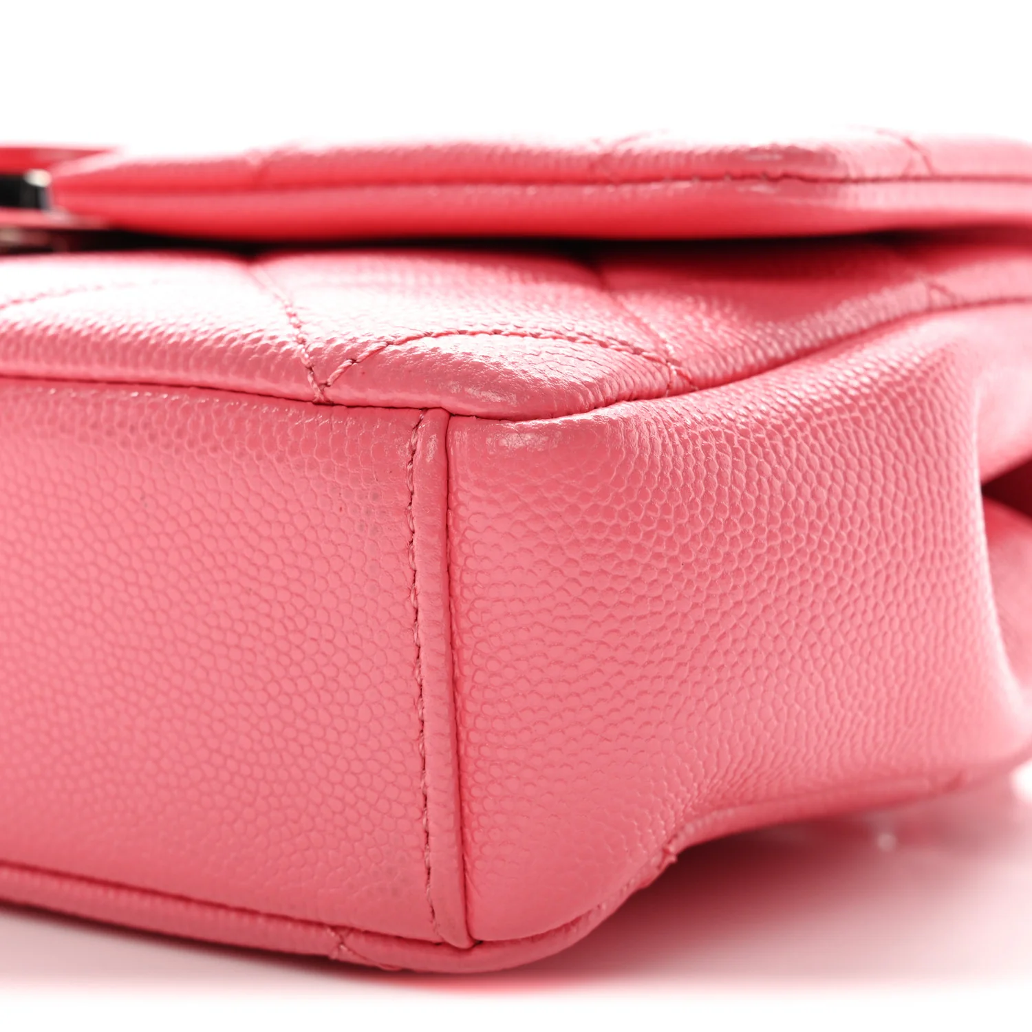 Caviar Quilted My Everything Small Flap Pink - Image 10