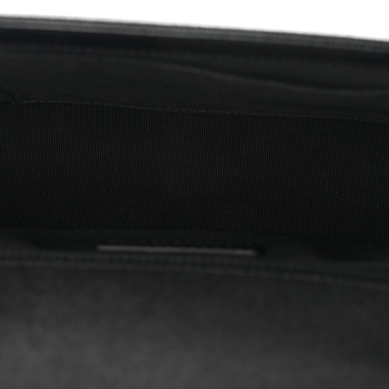 Caviar Quilted New Medium Boy Flap Black - Image 5