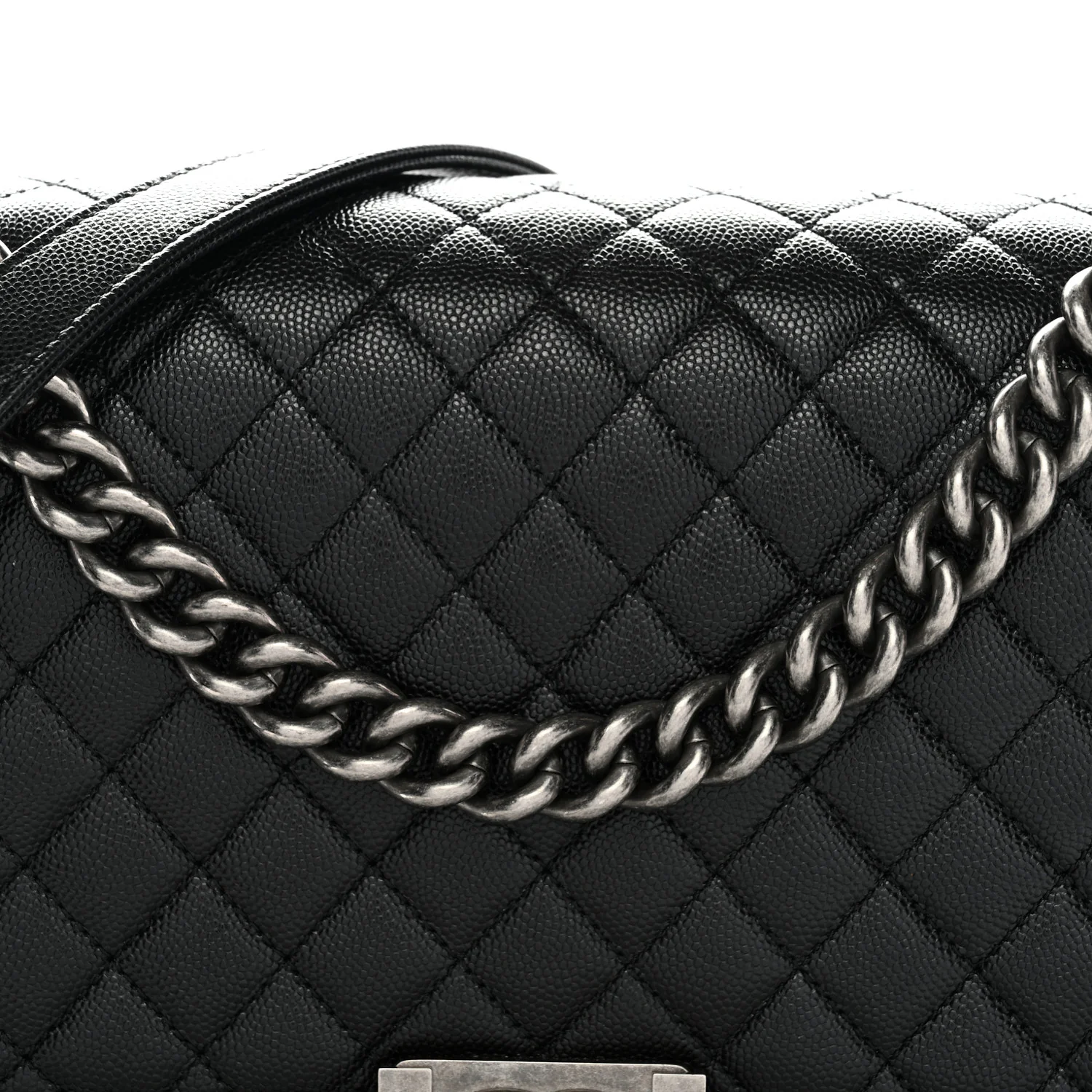 Caviar Quilted New Medium Boy Flap Black - Image 9