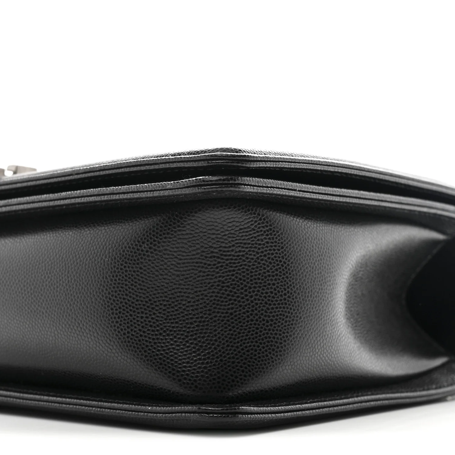 Caviar Quilted New Medium Boy Flap Black - Image 10