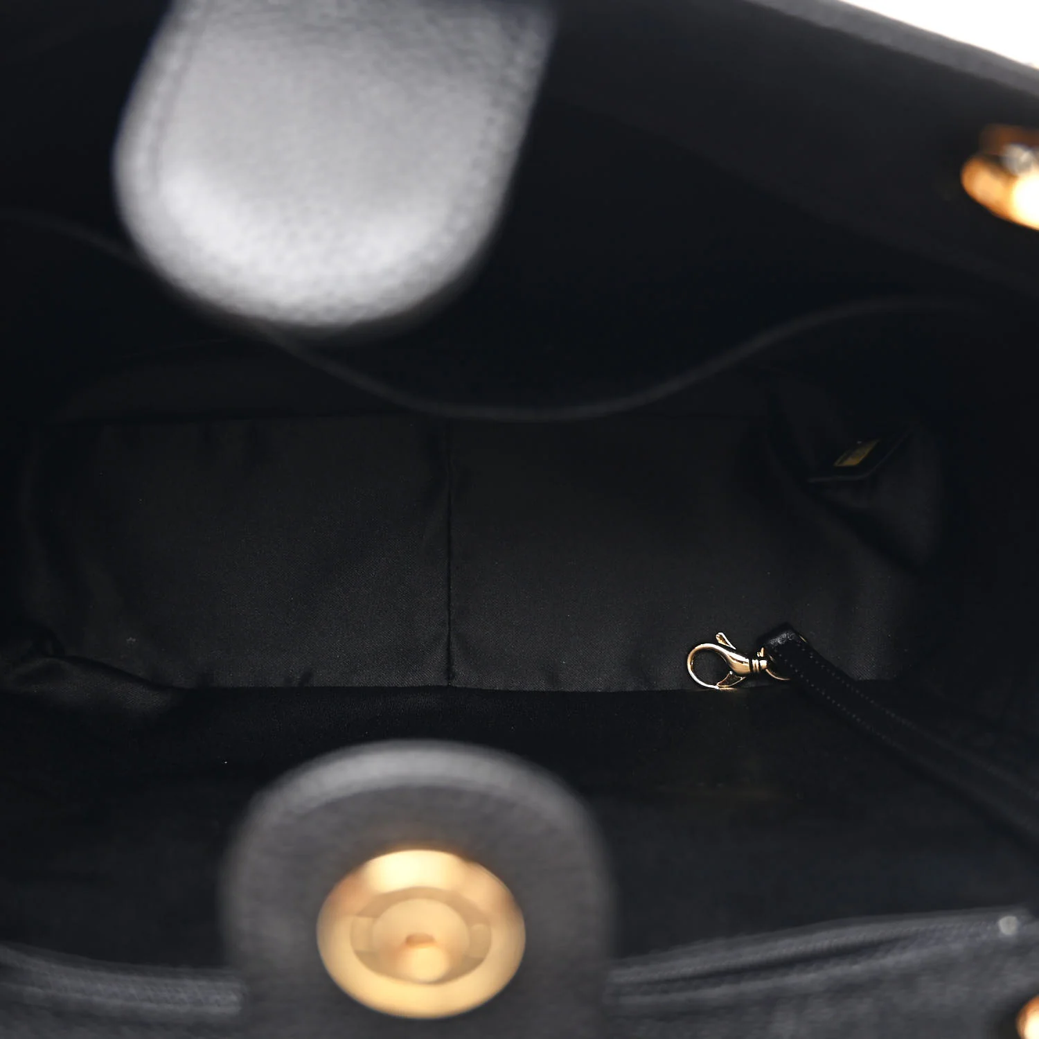 Caviar Quilted Petit Shopping Tote PST Black - Image 5