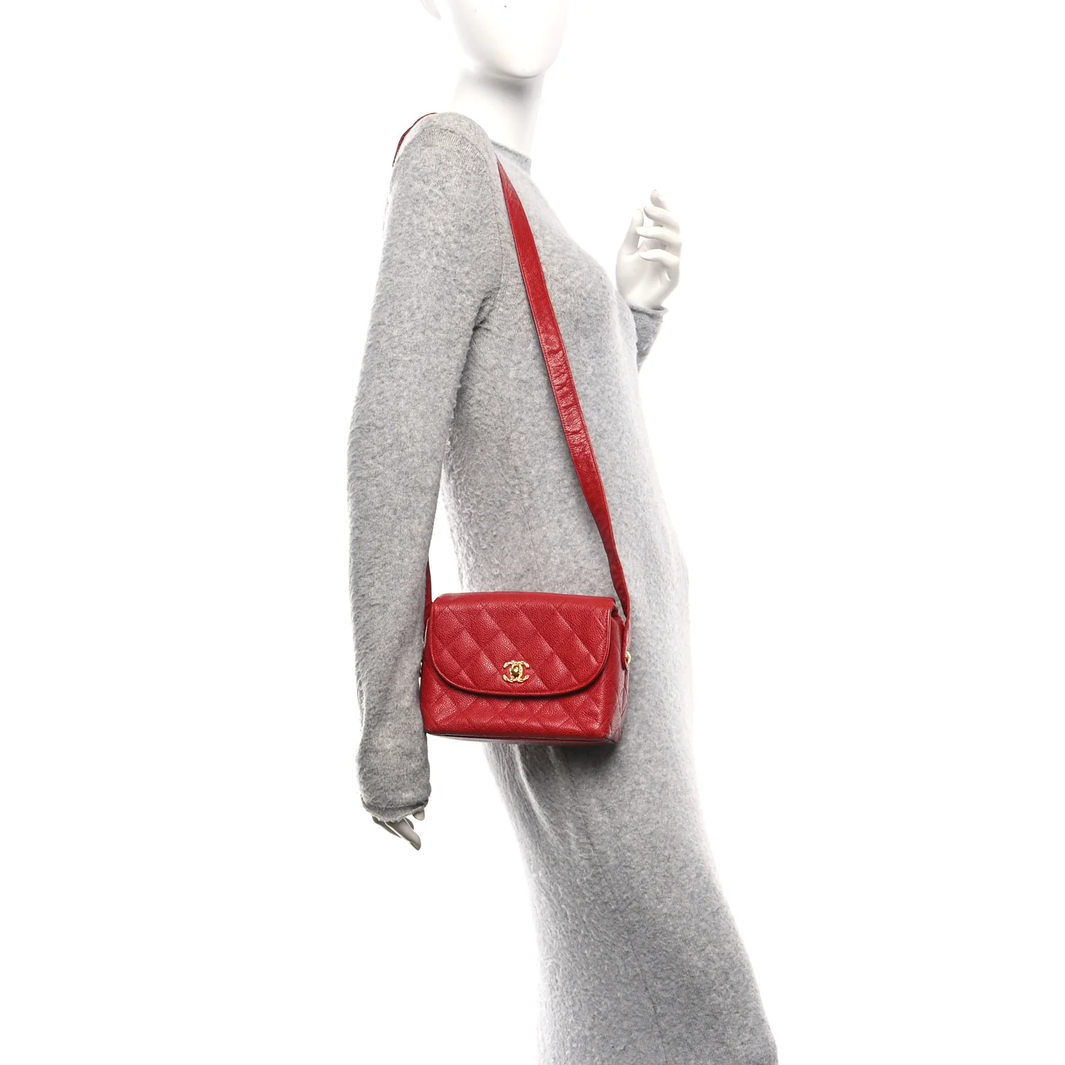 Caviar Quilted Shoulder Bag Red - Image 2