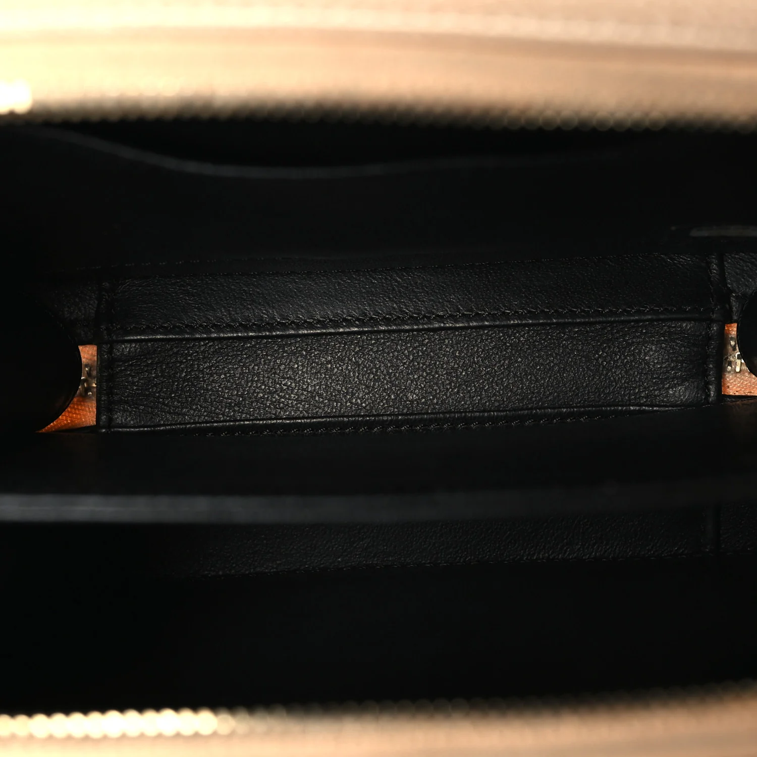 Caviar Quilted Small CC Filigree Vanity Case Beige Black - Image 5