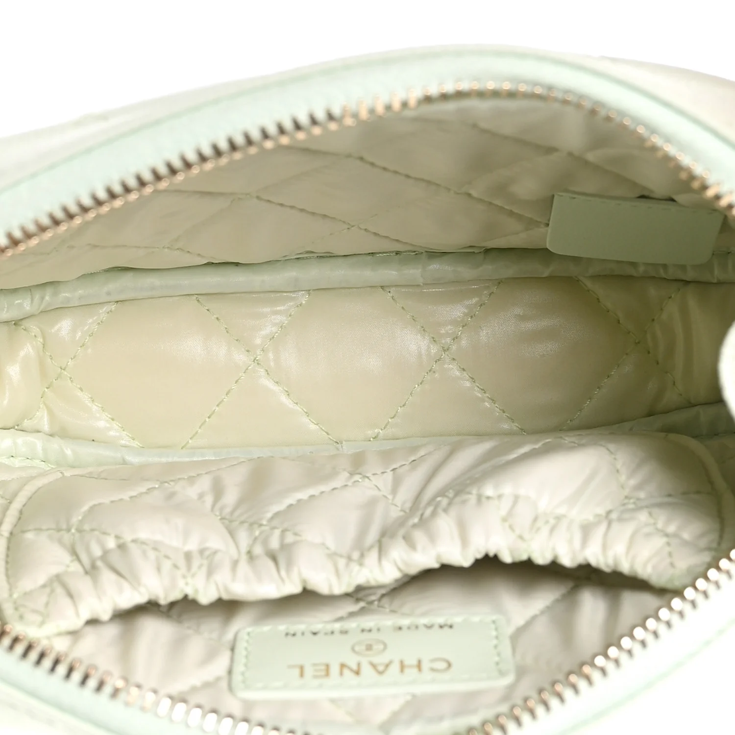 Caviar Quilted Small Curvy Pouch Cosmetic Case Light Green - Image 5