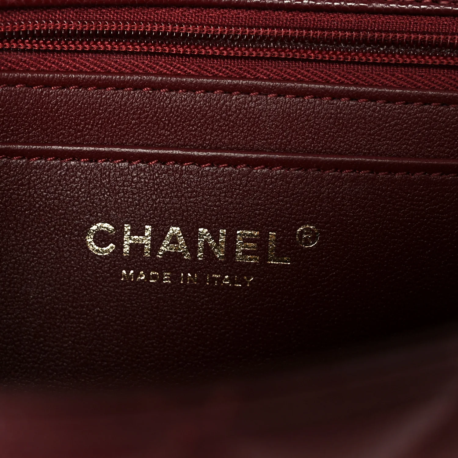 Caviar Quilted Small Handy CC Flap Burgundy - Image 6