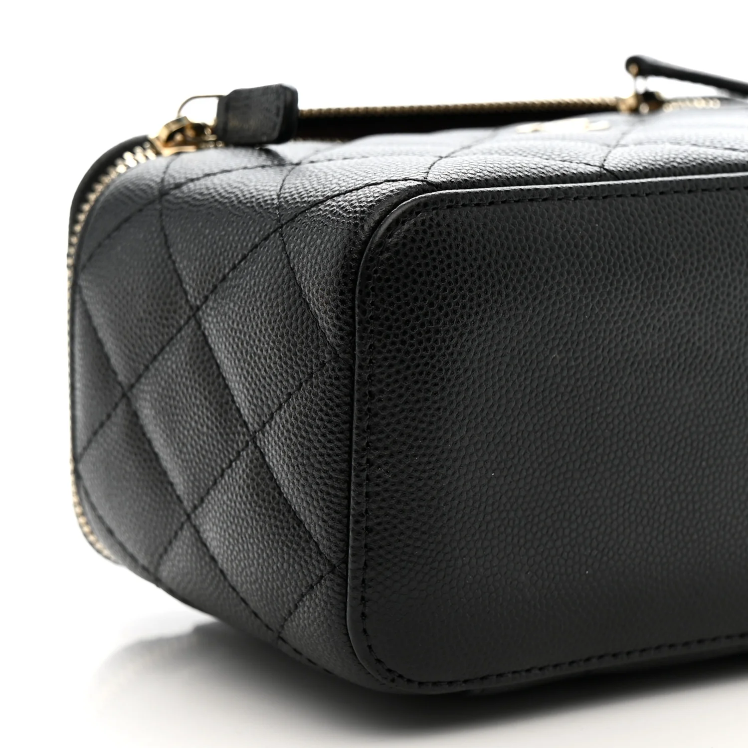 Caviar Quilted Small Vanity Case With Chain Black - Image 9