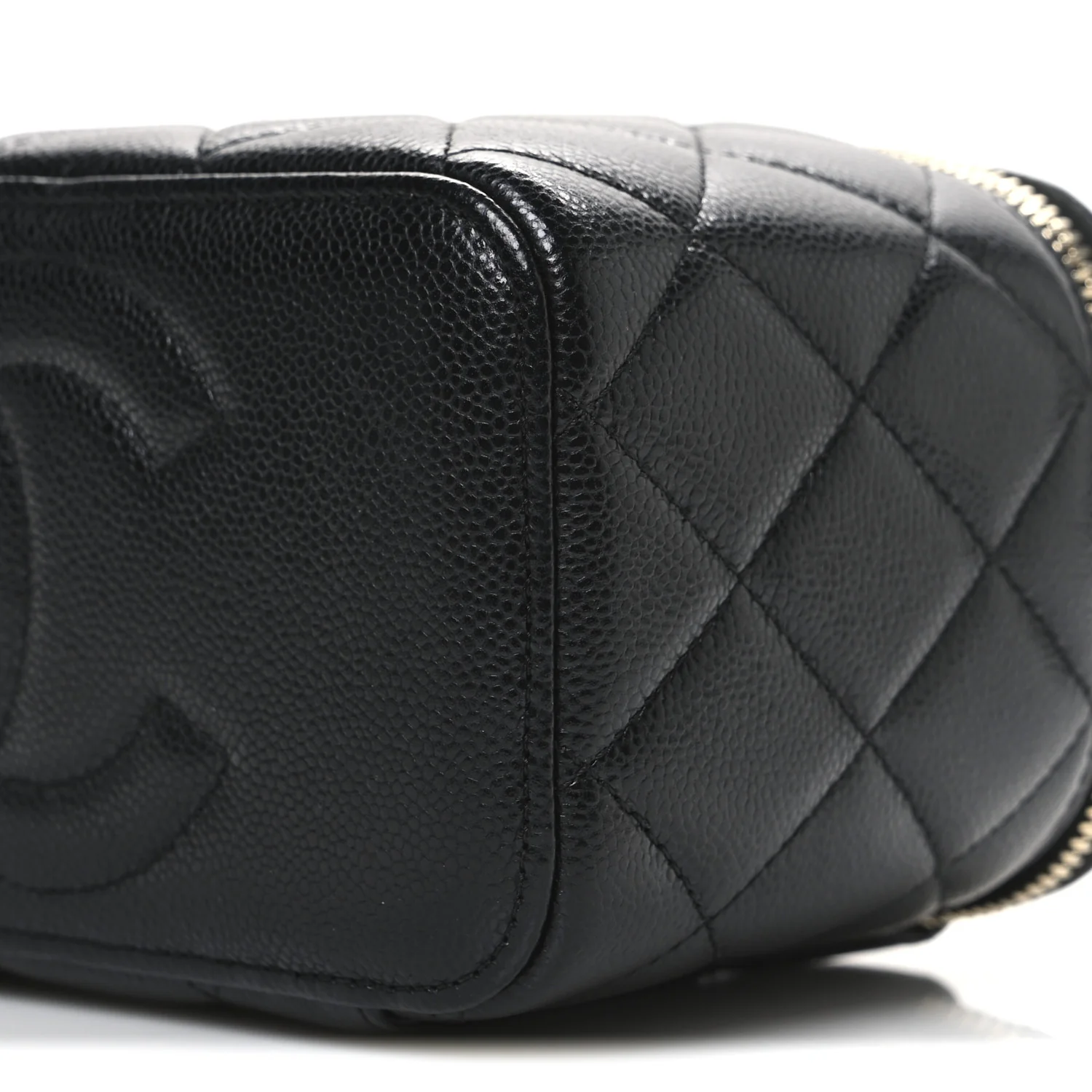Caviar Quilted Small Vanity Case With Chain Black - Image 10