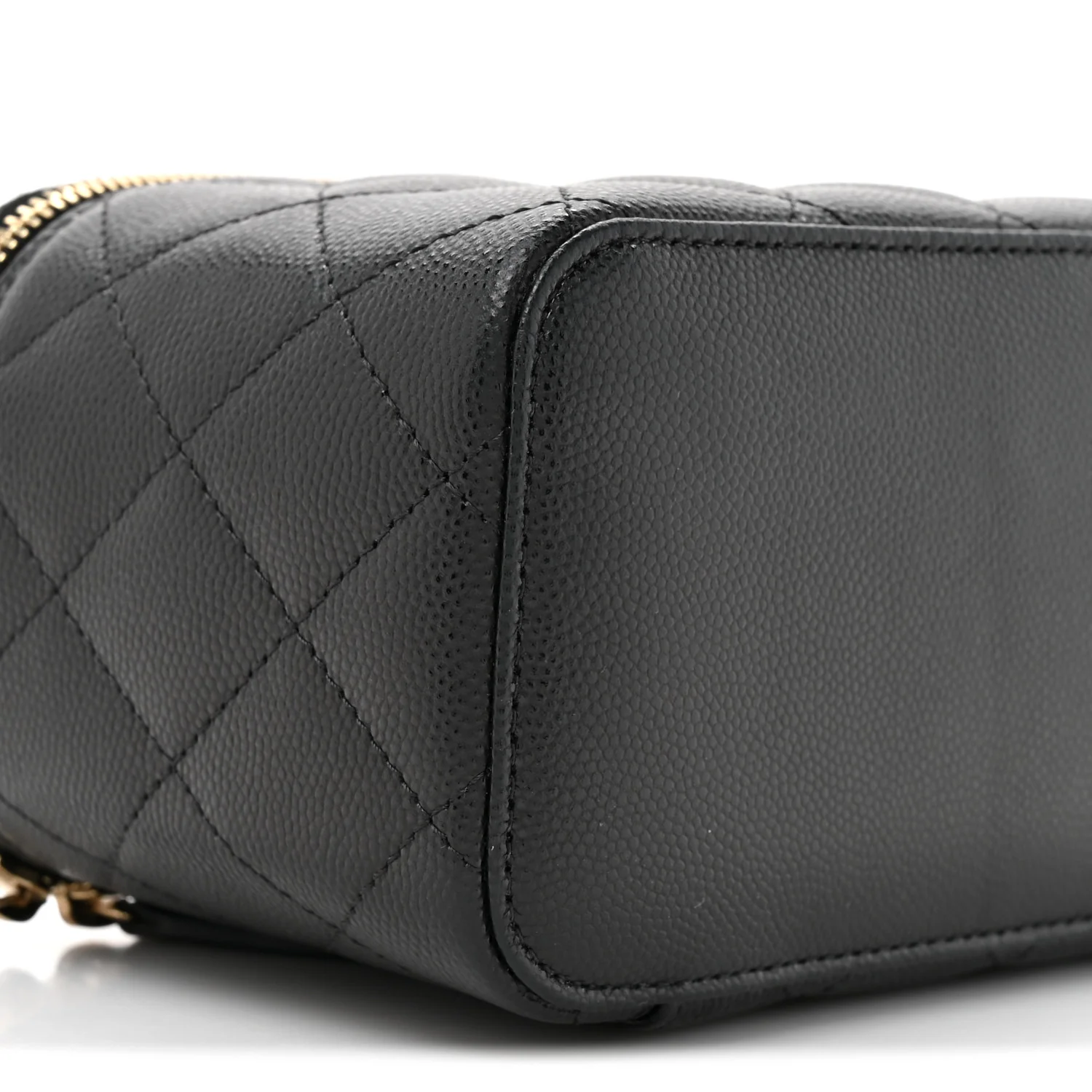 Caviar Quilted Small Vanity Case With Chain Black - Image 10