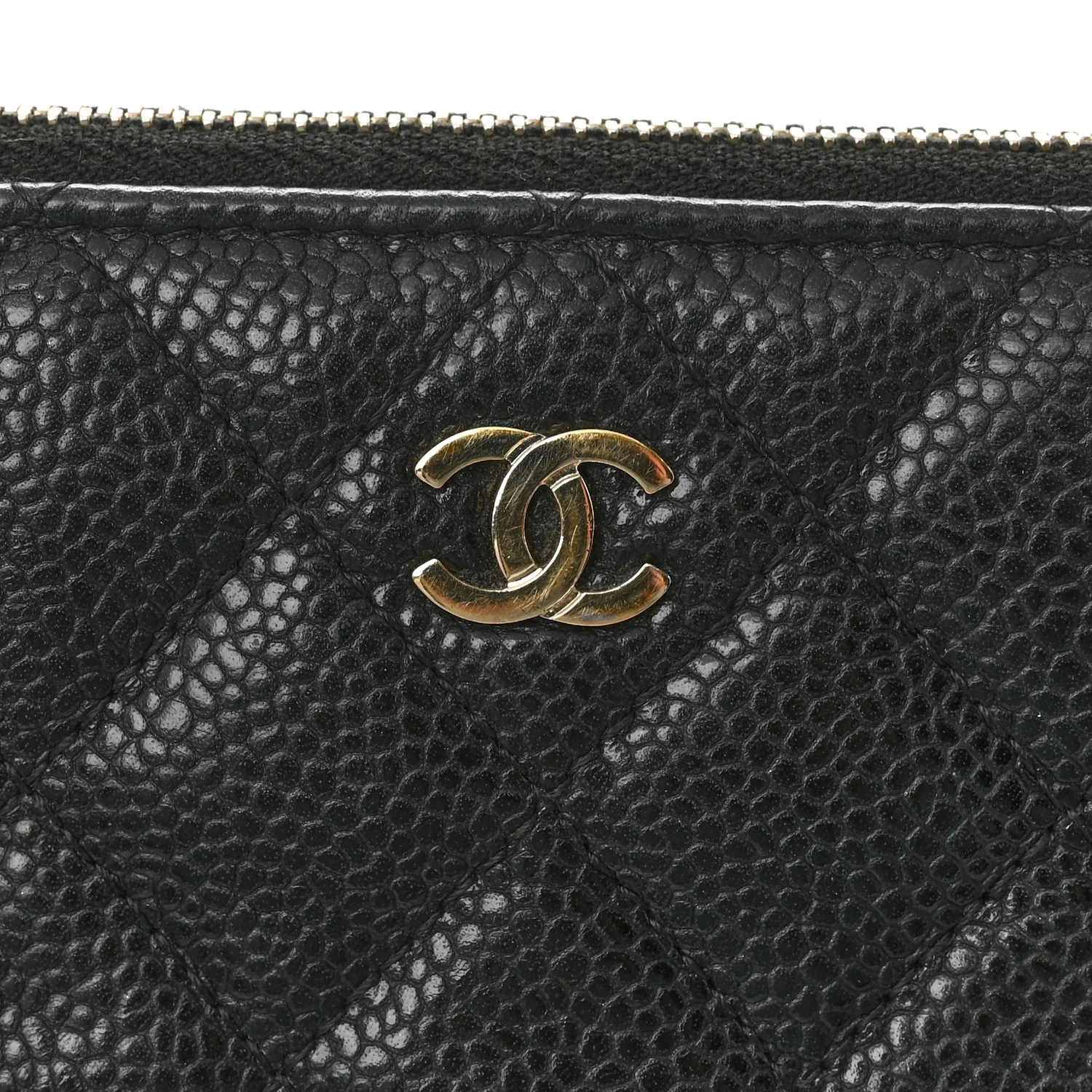 Caviar Quilted Small Zipped Clutch Black - Image 8