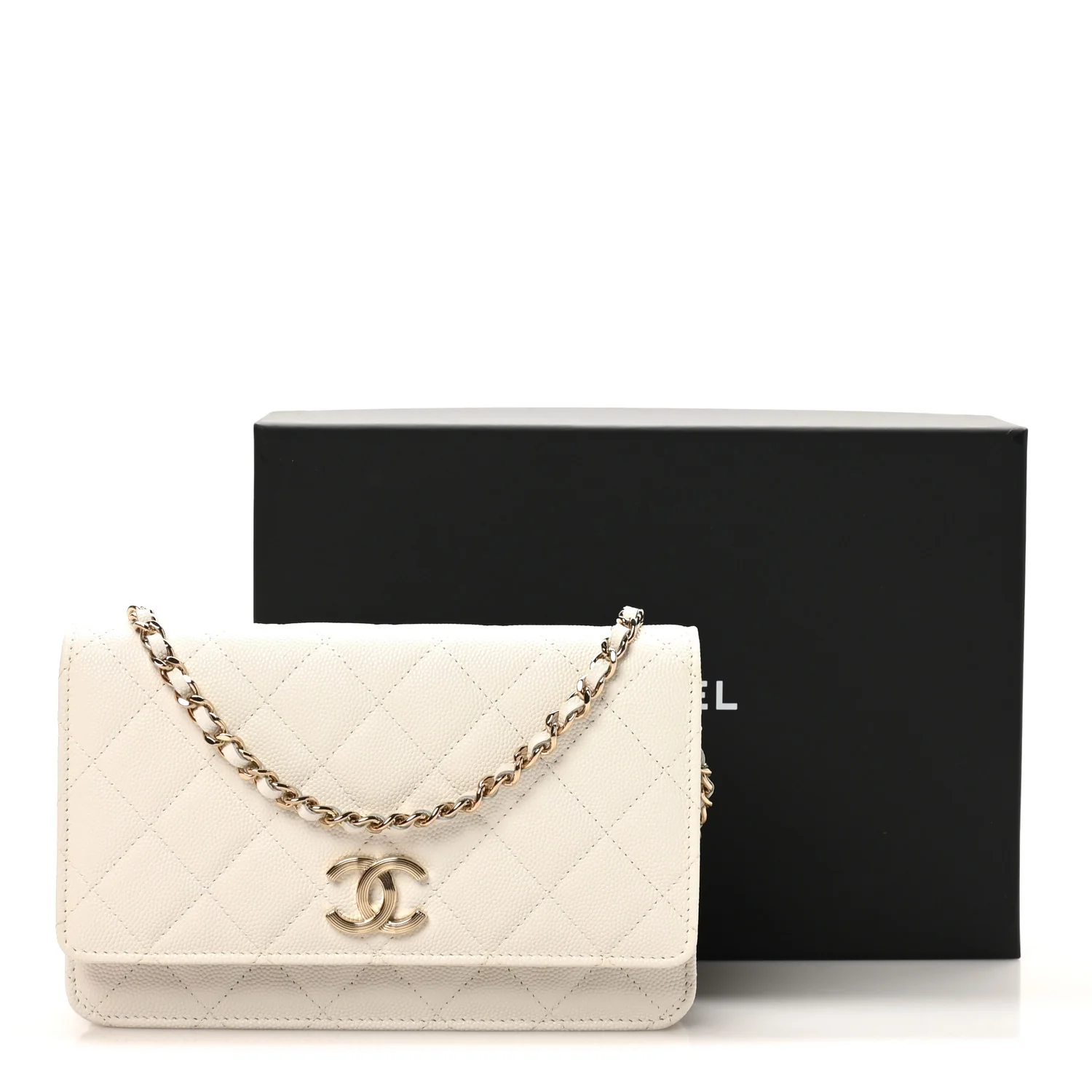 Caviar Quilted Striated CC Wallet on Chain WOC White - Image 12