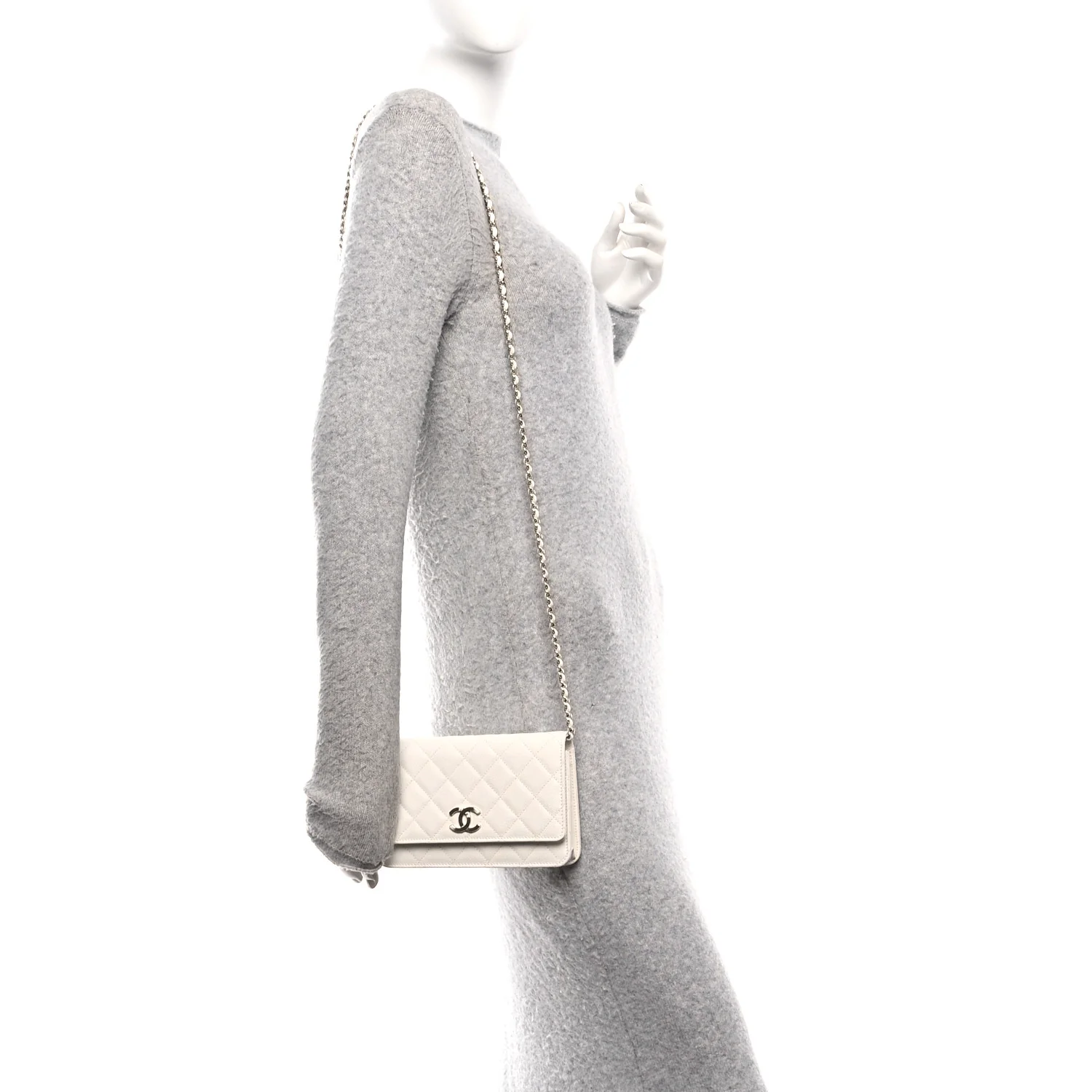 Caviar Quilted Striated CC Wallet on Chain WOC White - Image 2