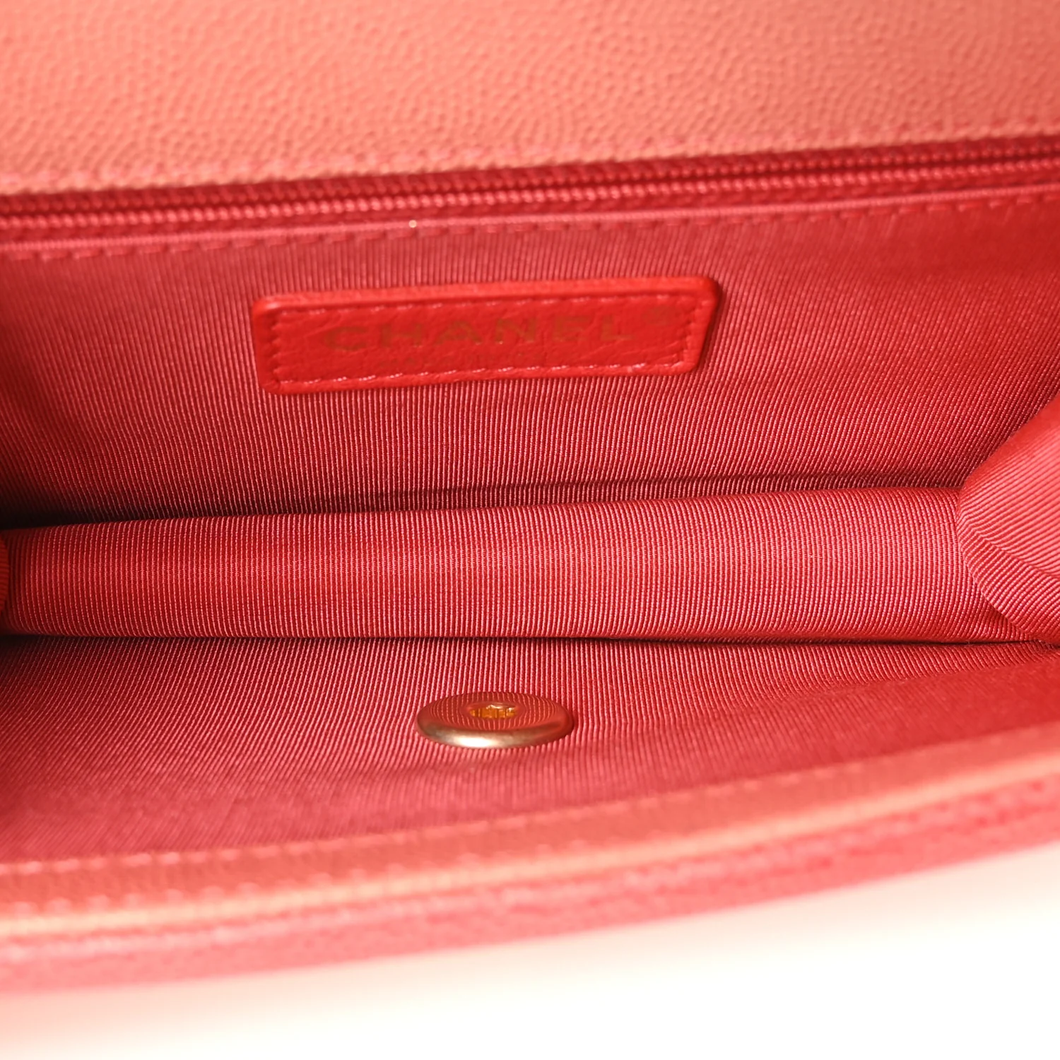 Caviar Quilted Sunset On The Sea Waist Bag Coral - Image 9