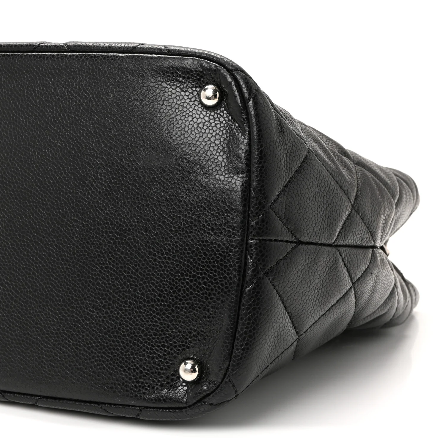 Caviar Quilted Timeless CC Soft Tote Black - Image 9