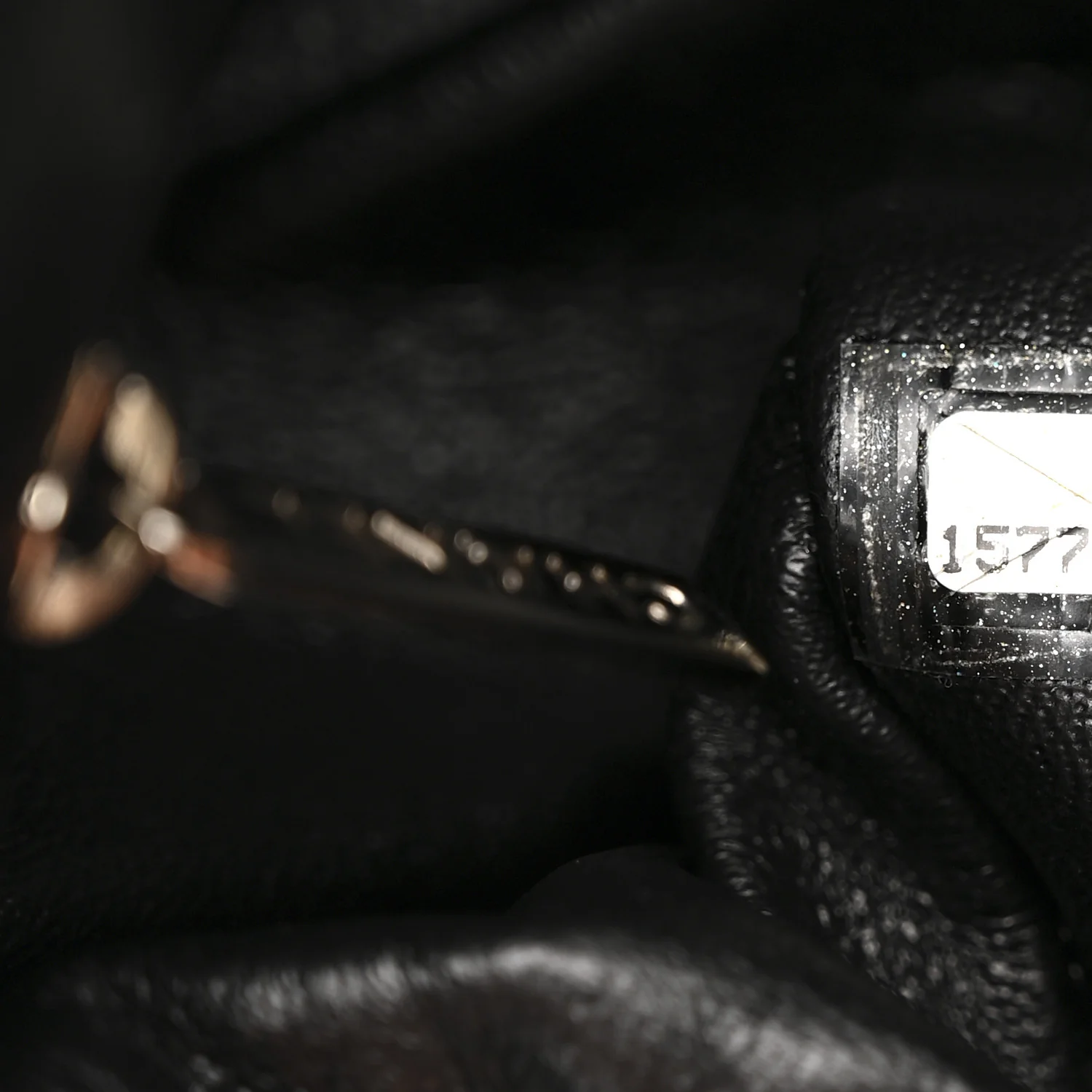 Caviar Quilted Timeless Clutch Black - Image 7
