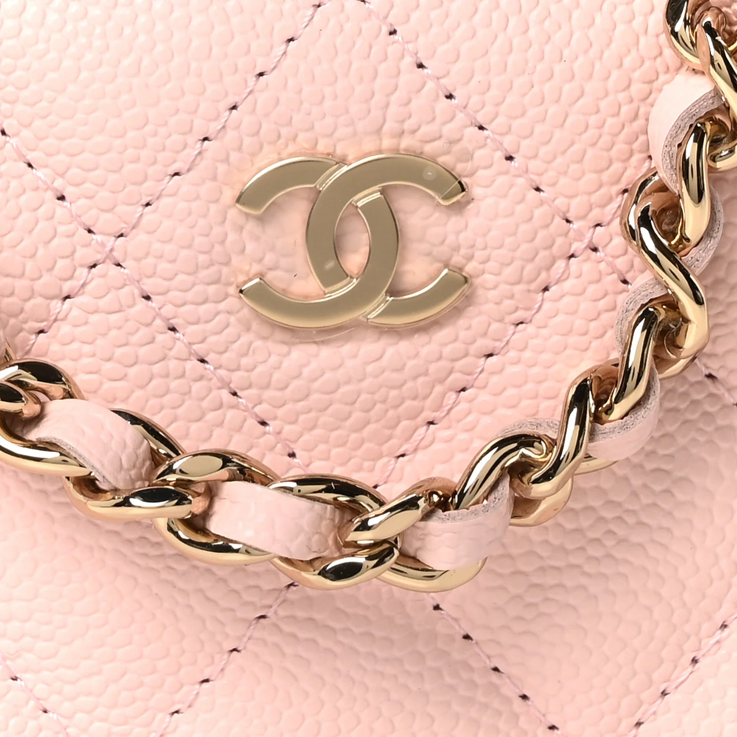 Caviar Quilted Top Handle Slim Vanity With Chain Light Pink - Image 8