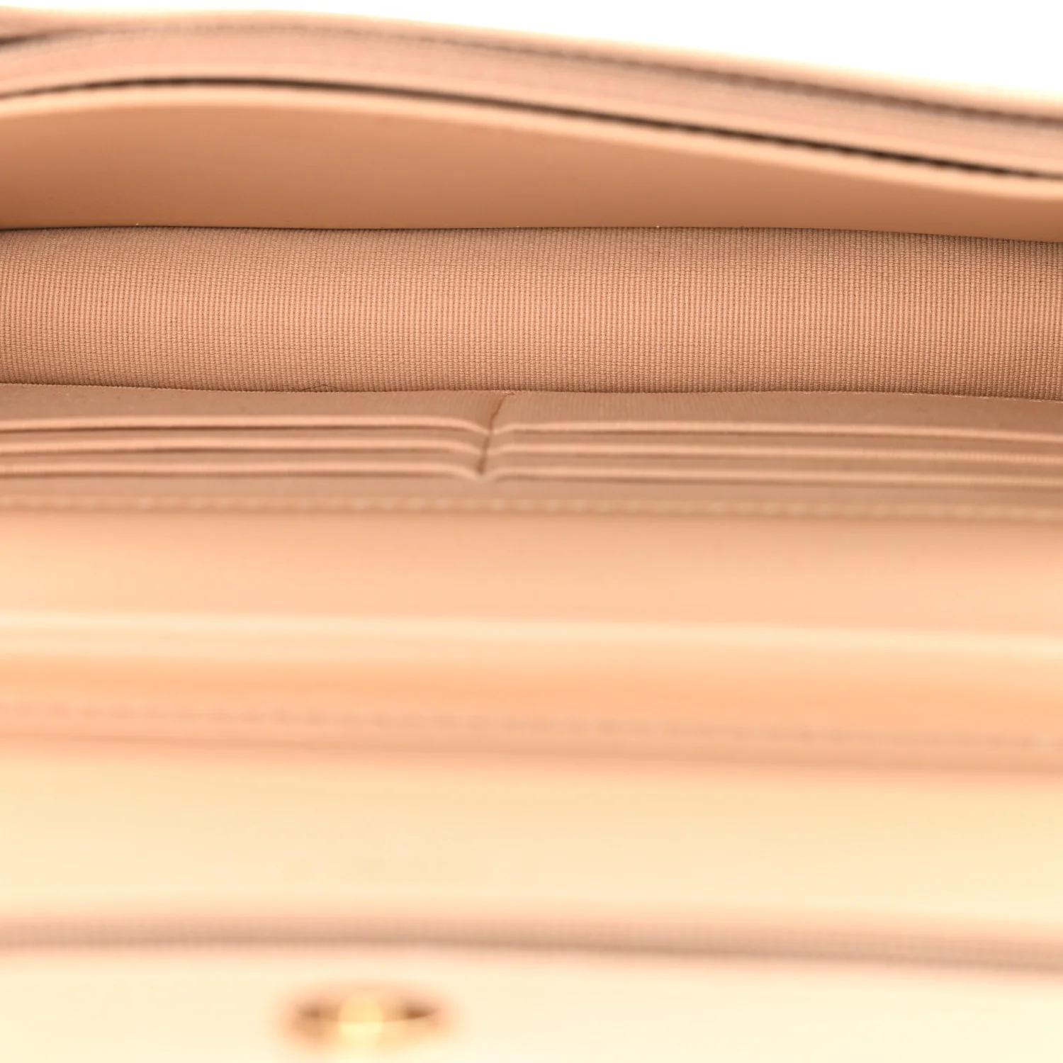 Caviar Quilted Wallet on Chain WOC Beige - Image 5