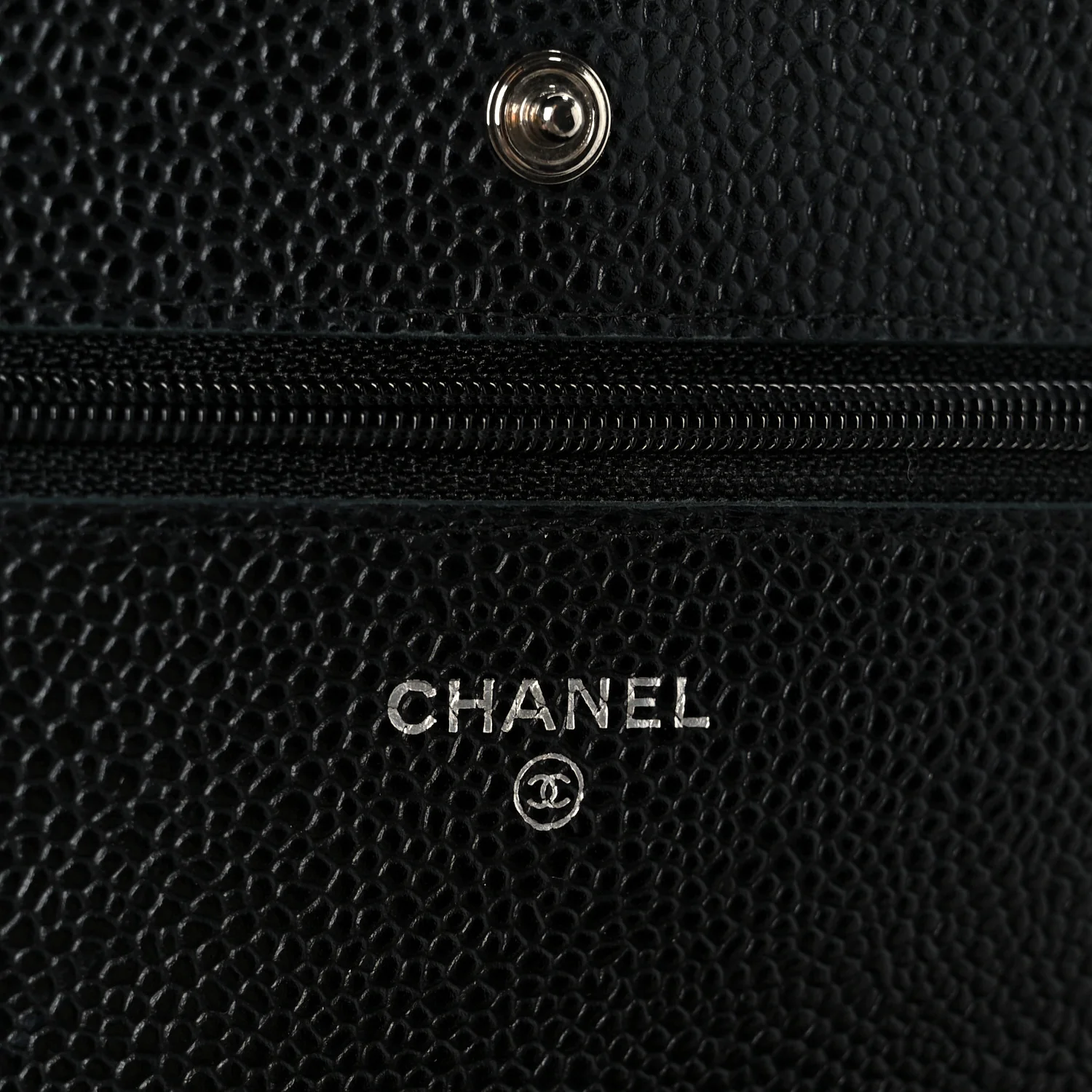 Caviar Quilted Wallet on Chain WOC Black - Image 6
