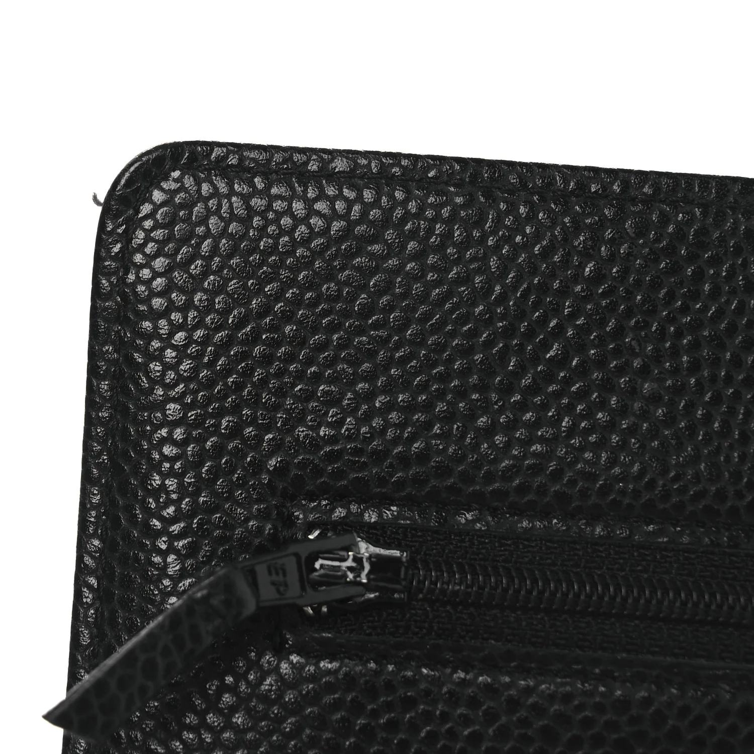 Caviar Quilted Wallet On Chain WOC Black - Image 12