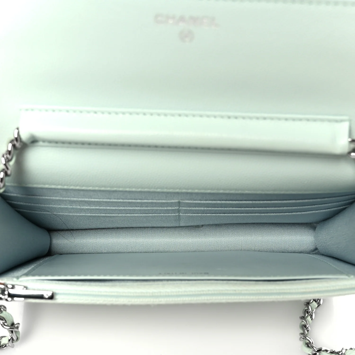 Caviar Quilted Wallet on Chain WOC Light Blue - Image 8
