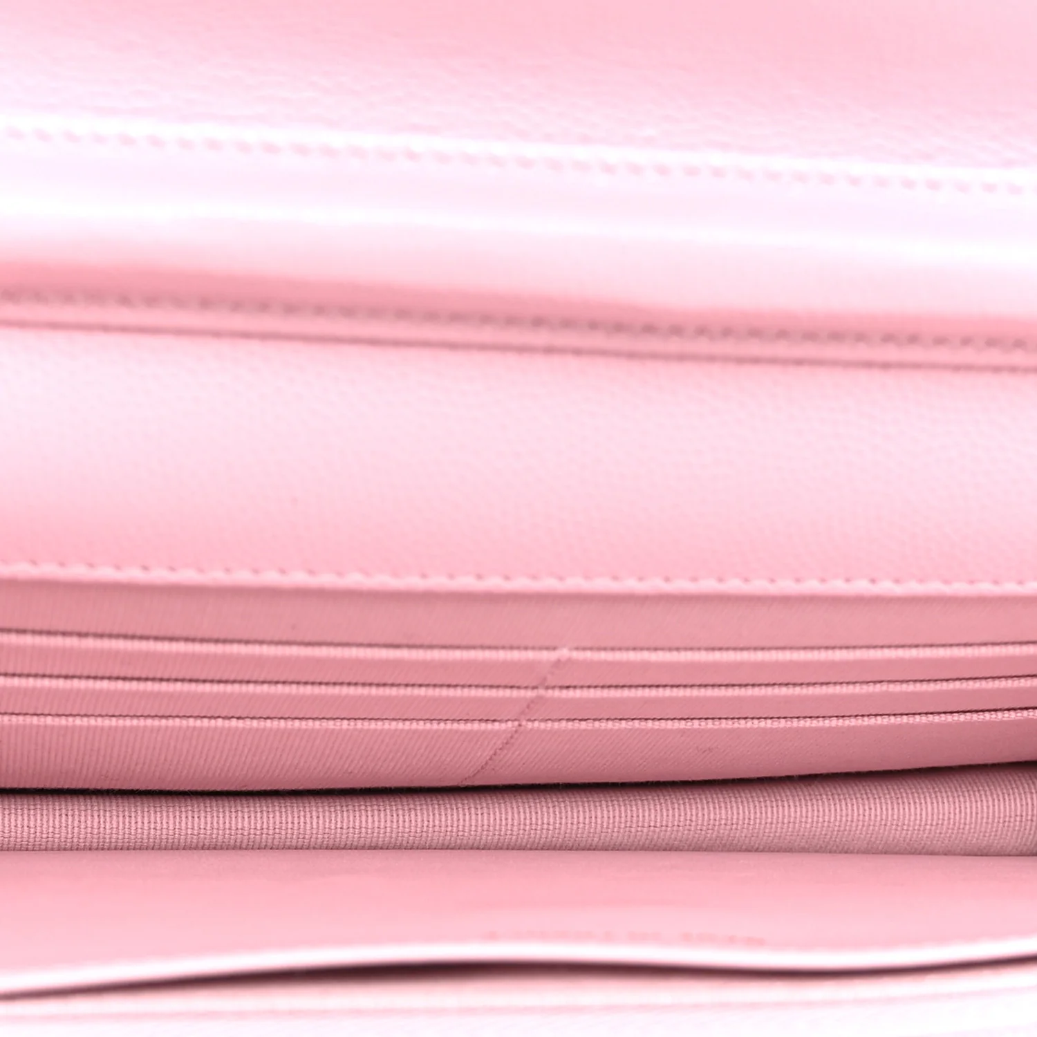 Caviar Quilted Wallet on Chain WOC Light Pink - Image 5