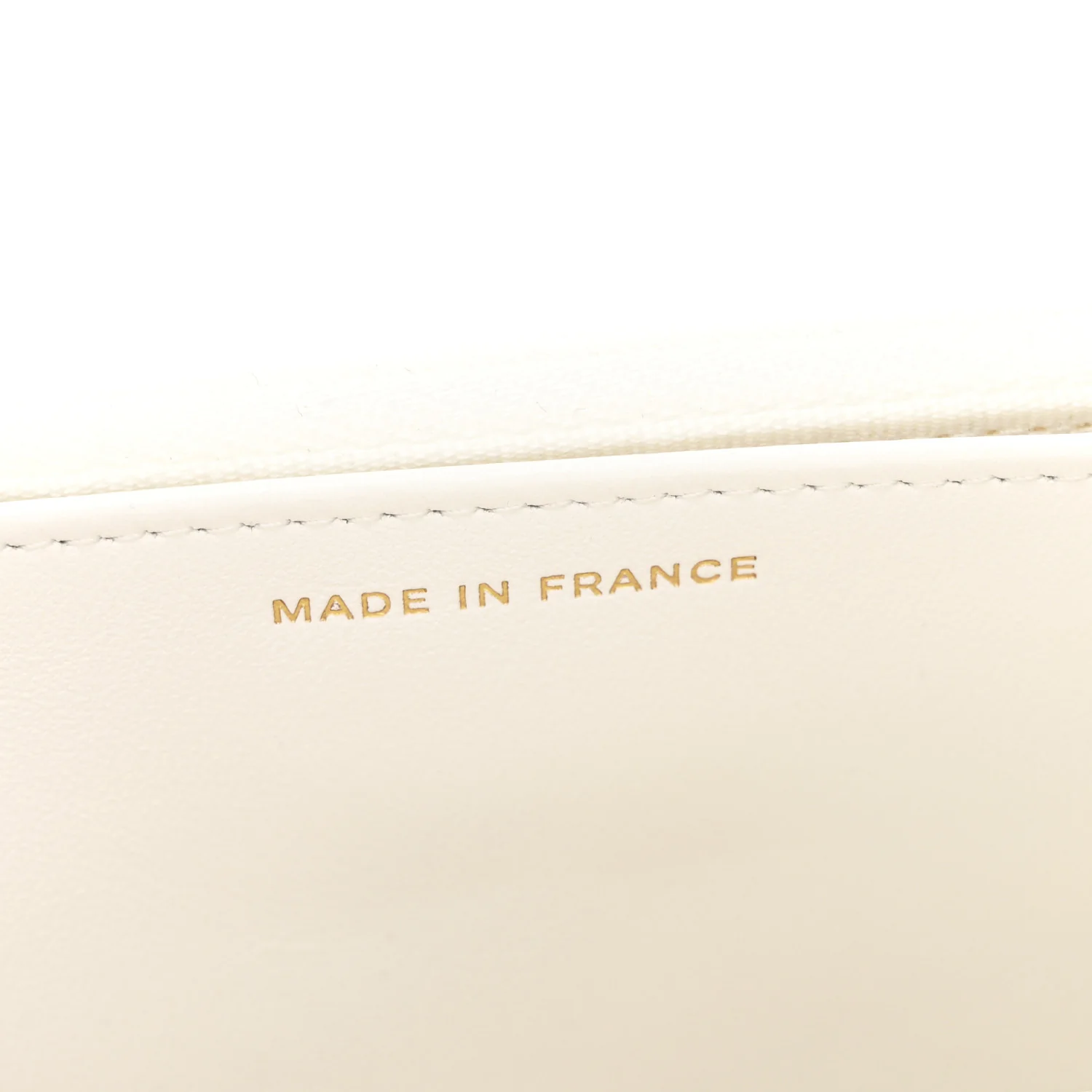 Caviar Quilted Wallet On Chain WOC White - Image 7