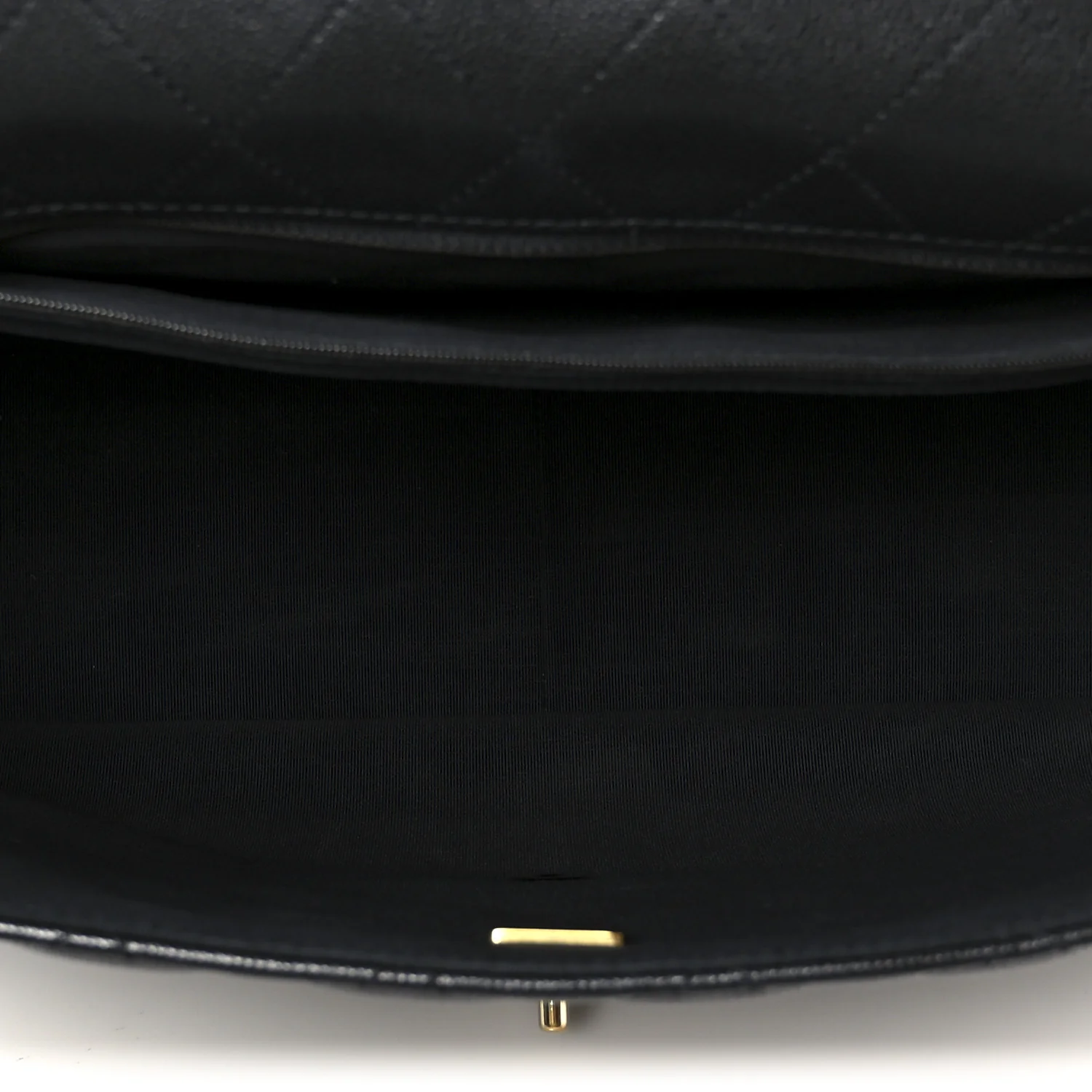 Caviar Quilted XXL Travel Flap Bag Black - Image 5