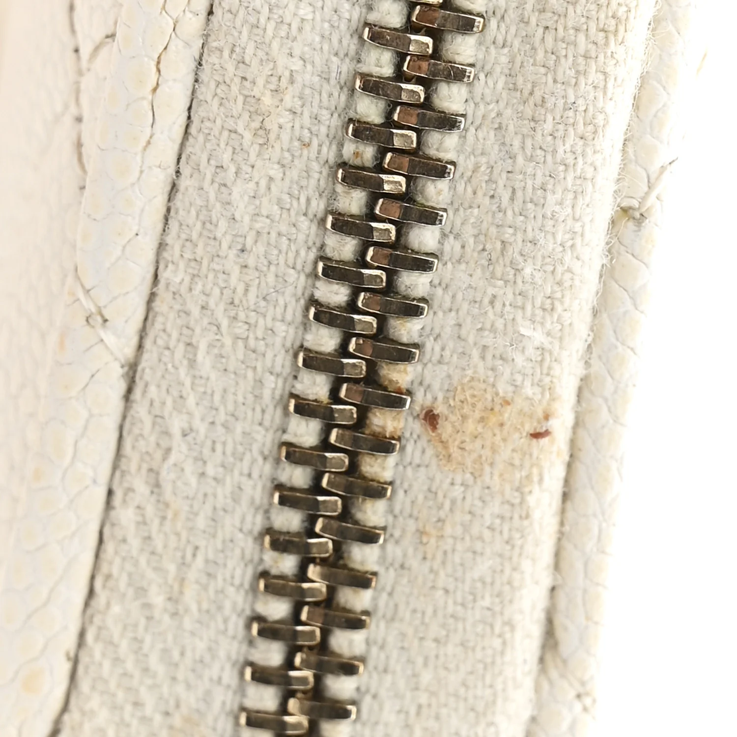 Caviar Quilted Zip Coin Purse White - Image 8