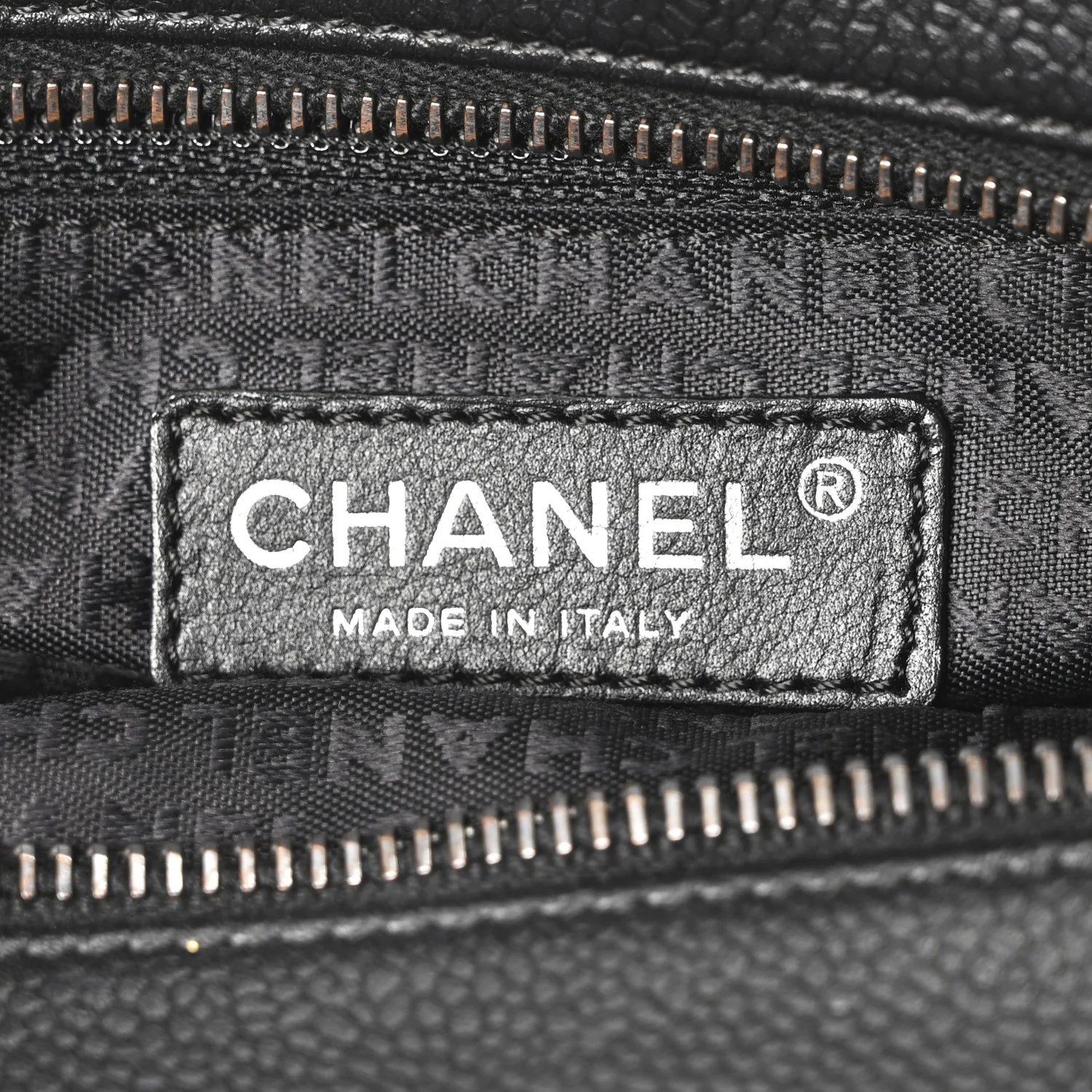 Caviar Square Stitched Tote Black - Image 6