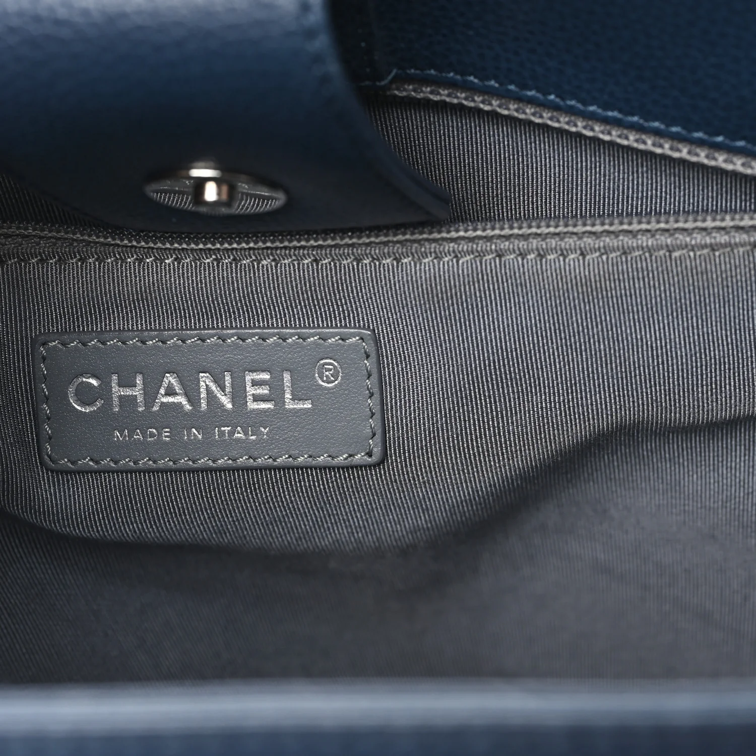 Caviar Tall Cerf Tote Blue - Image 7
