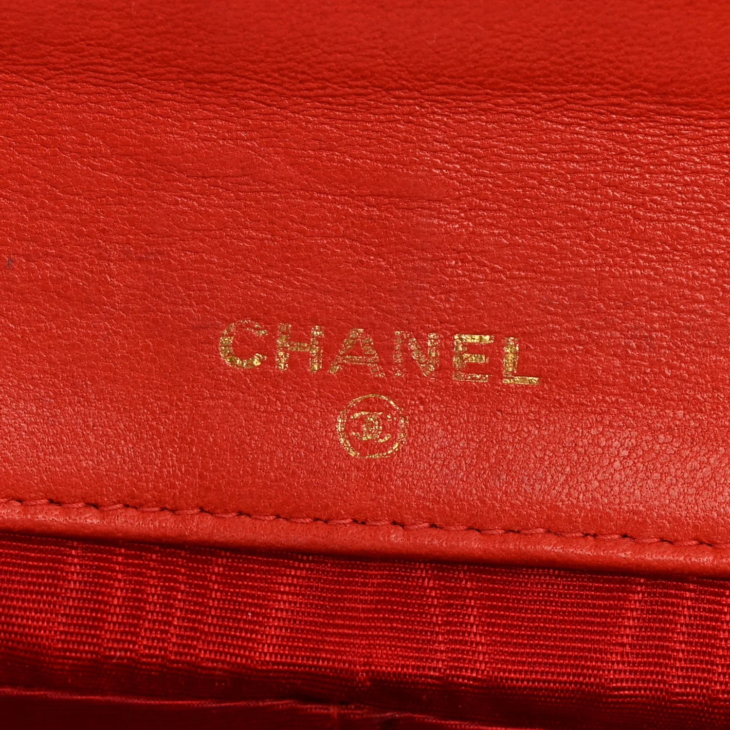 Caviar Timeless CC Wallet Red - Image 11