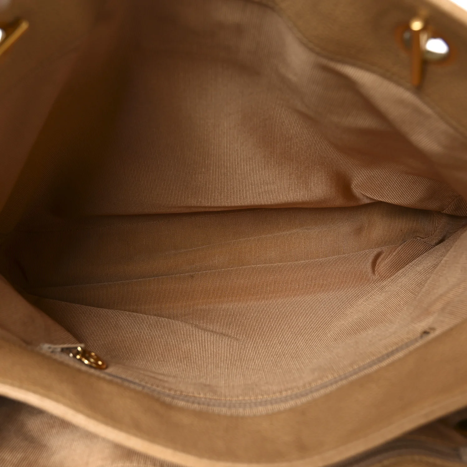 Caviar Turnlock Tote Beige - Image 5