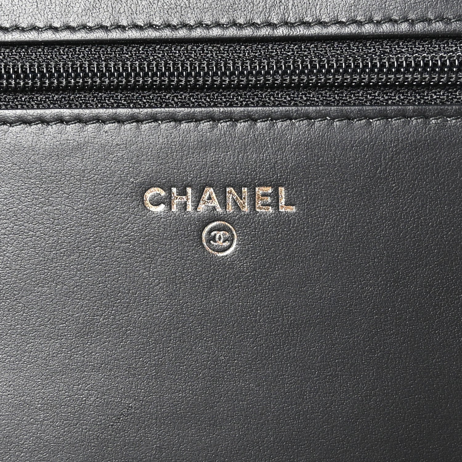 Crackled Patent Calfskin Quilted Pearl Wallet On Chain WOC Black - Image 6