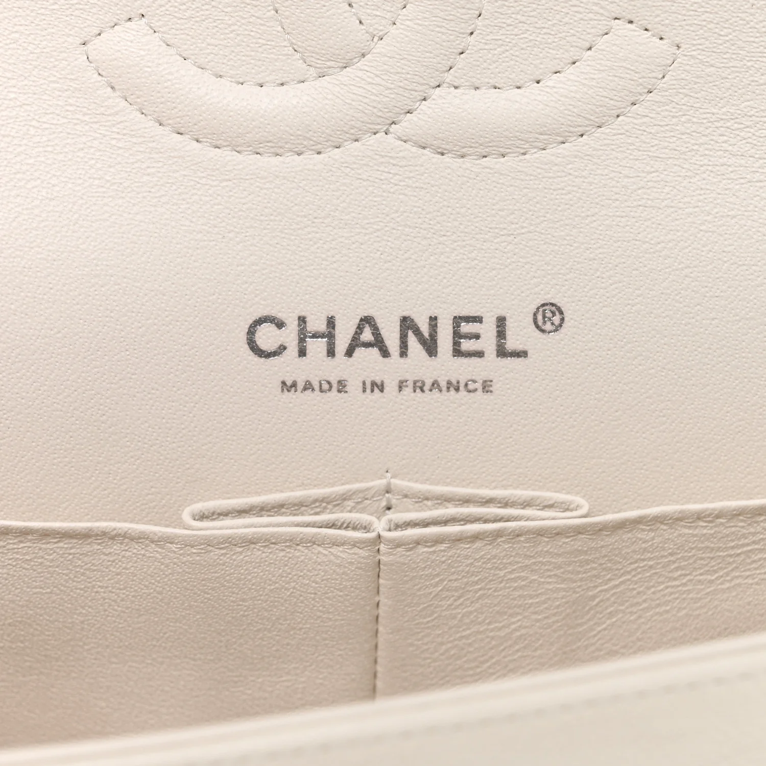 Crumpled Calfskin Quilted Medium Double Flap White - Image 6