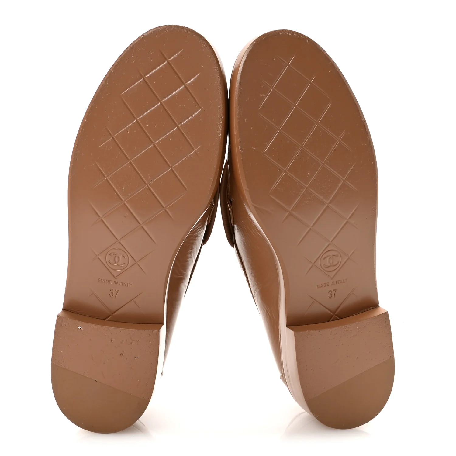 Crumpled Lambskin Quilted CC Turnlock Moccasins 37 Dark Beige - Image 6