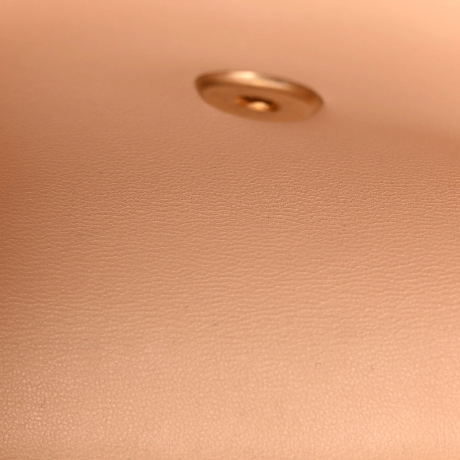 Crumpled Lambskin Quilted Small CC Links Top Handle Flap Beige - Image 5