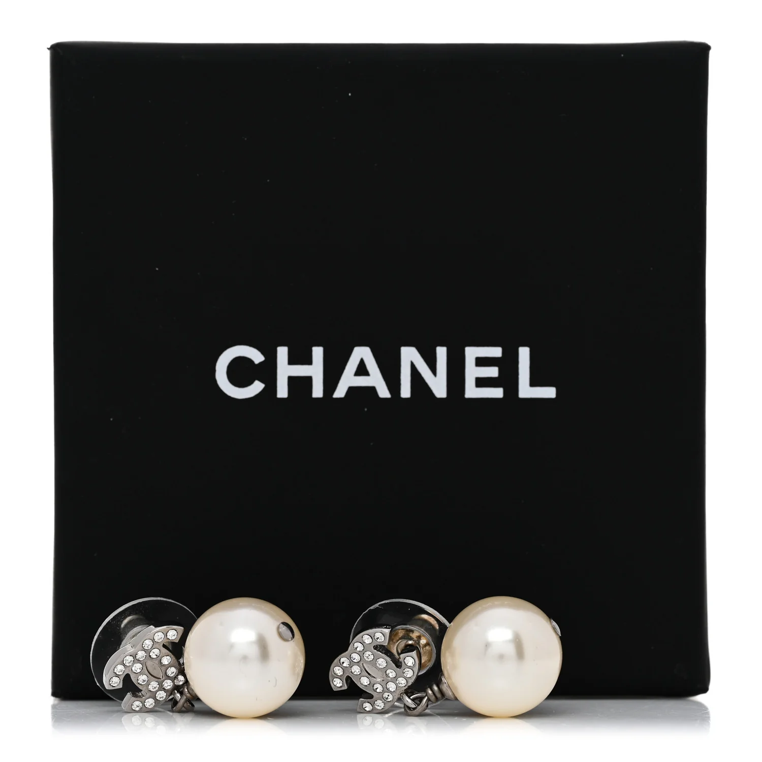 Crystal Pearl CC Drop Earrings Silver Pearly White - Image 5