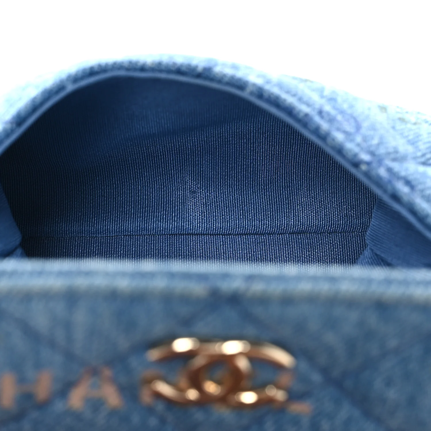 Denim Quilted Denim Mood Clutch With Chain Blue Multicolor - Image 8